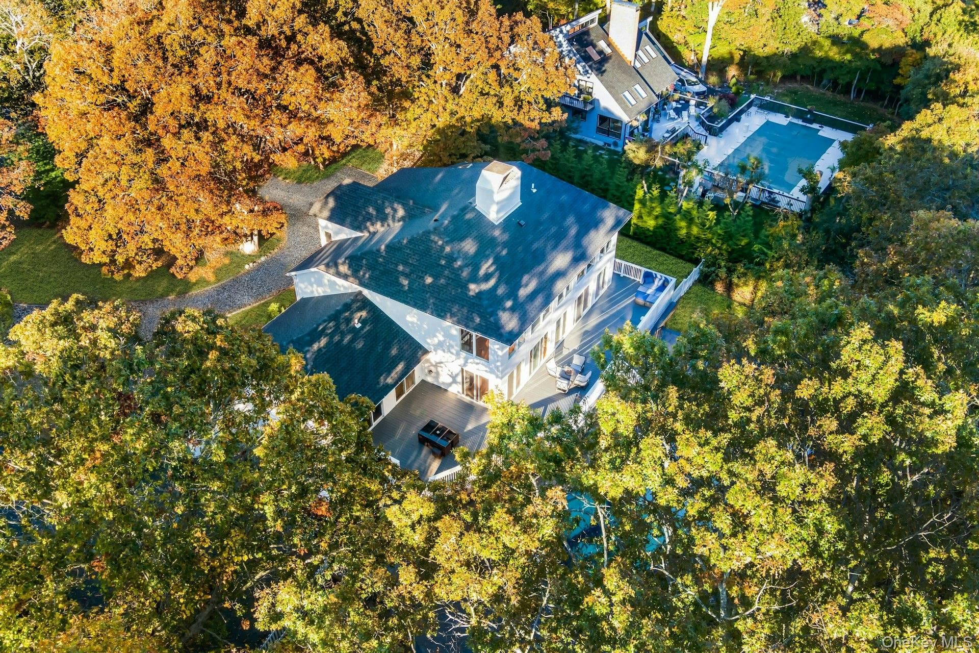 19 Bay Woods Drive thumbnail 44