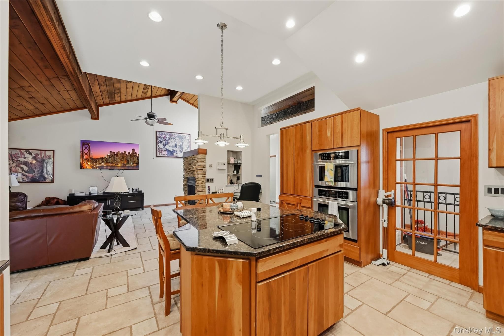 441 Burlingham Road thumbnail 16