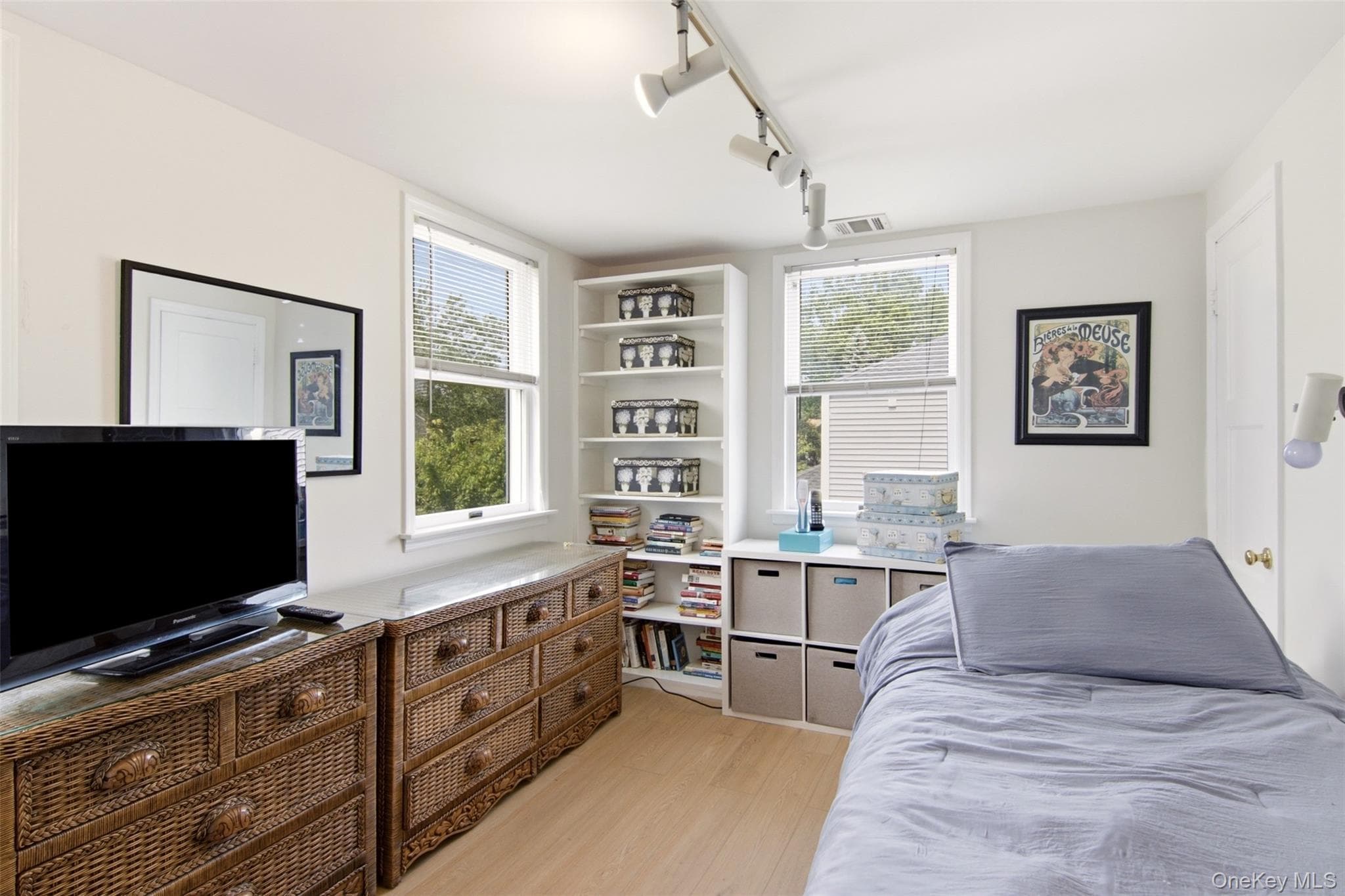 118 Magnolia Street thumbnail 24