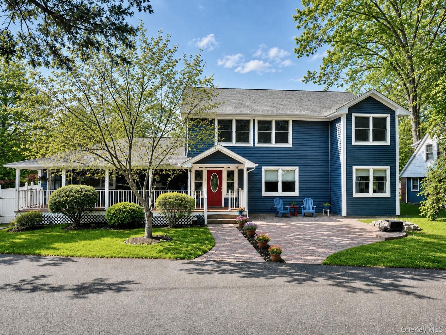 8 Oak Drive, New Windsor