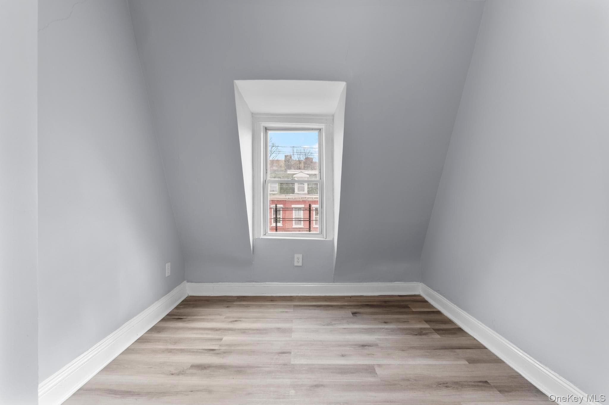 157 Buena Vista Avenue thumbnail 6