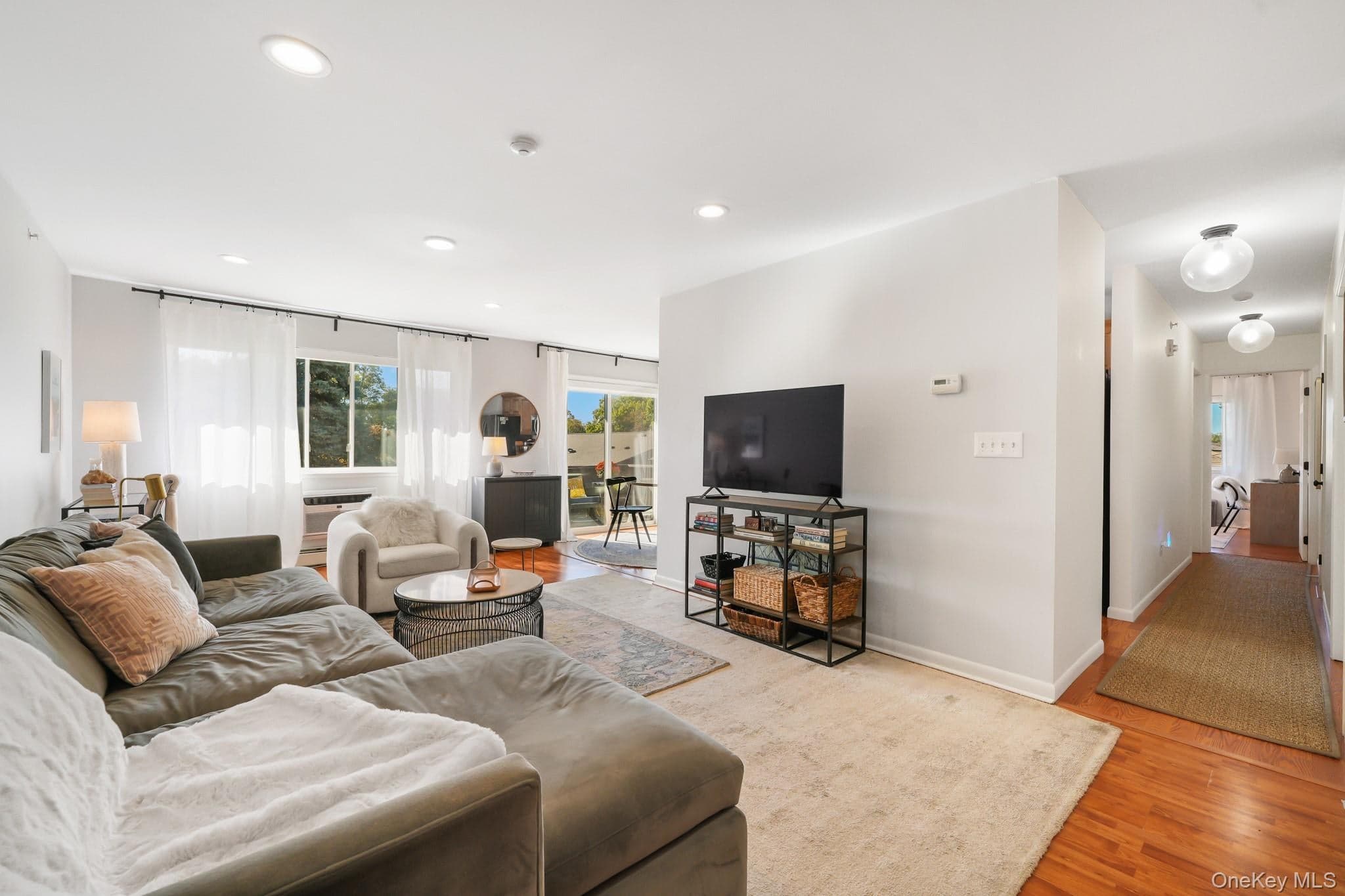 174 Sierra Vista Lane thumbnail 4