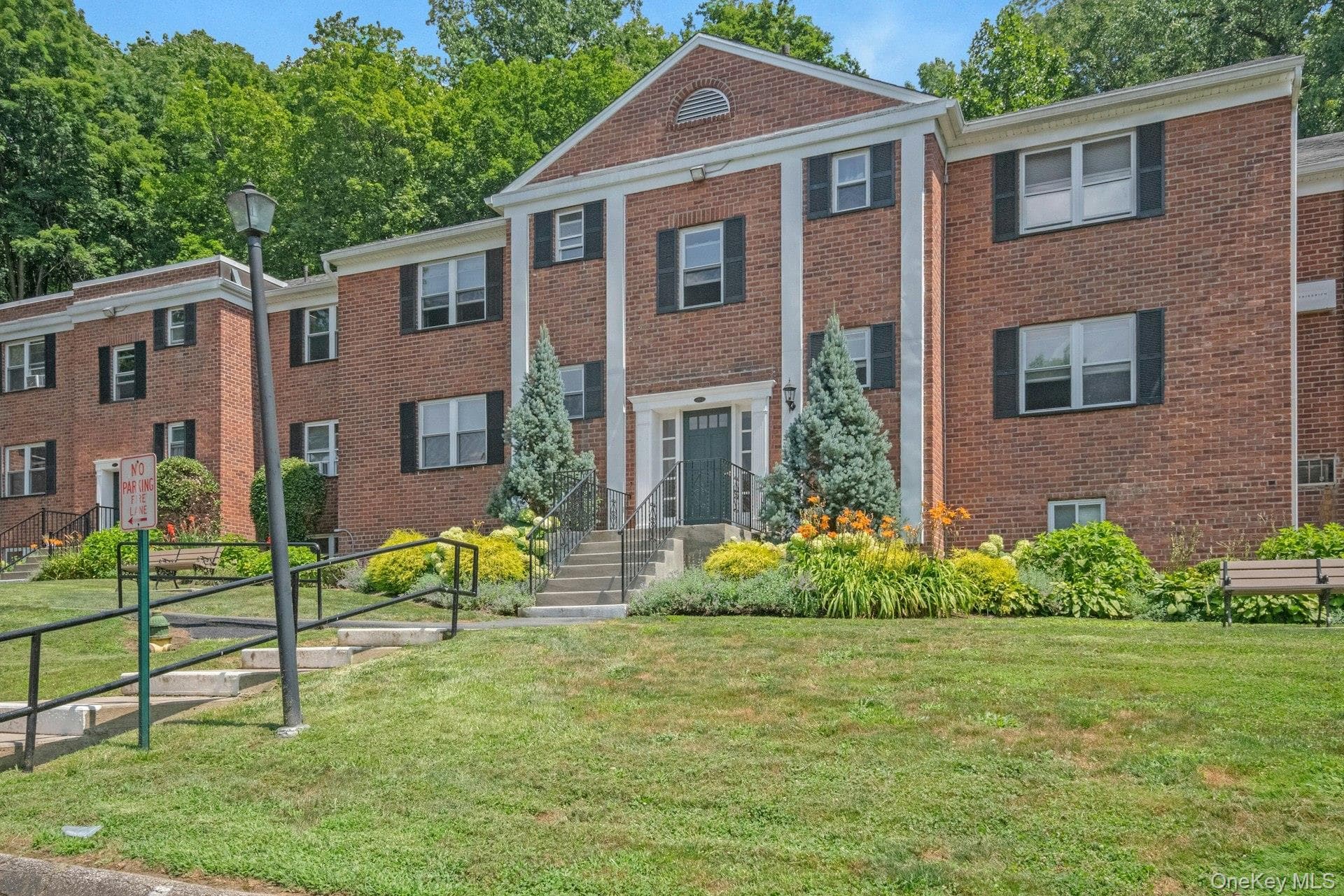 129-3 S Highland Avenue Unit: A2 thumbnail 2