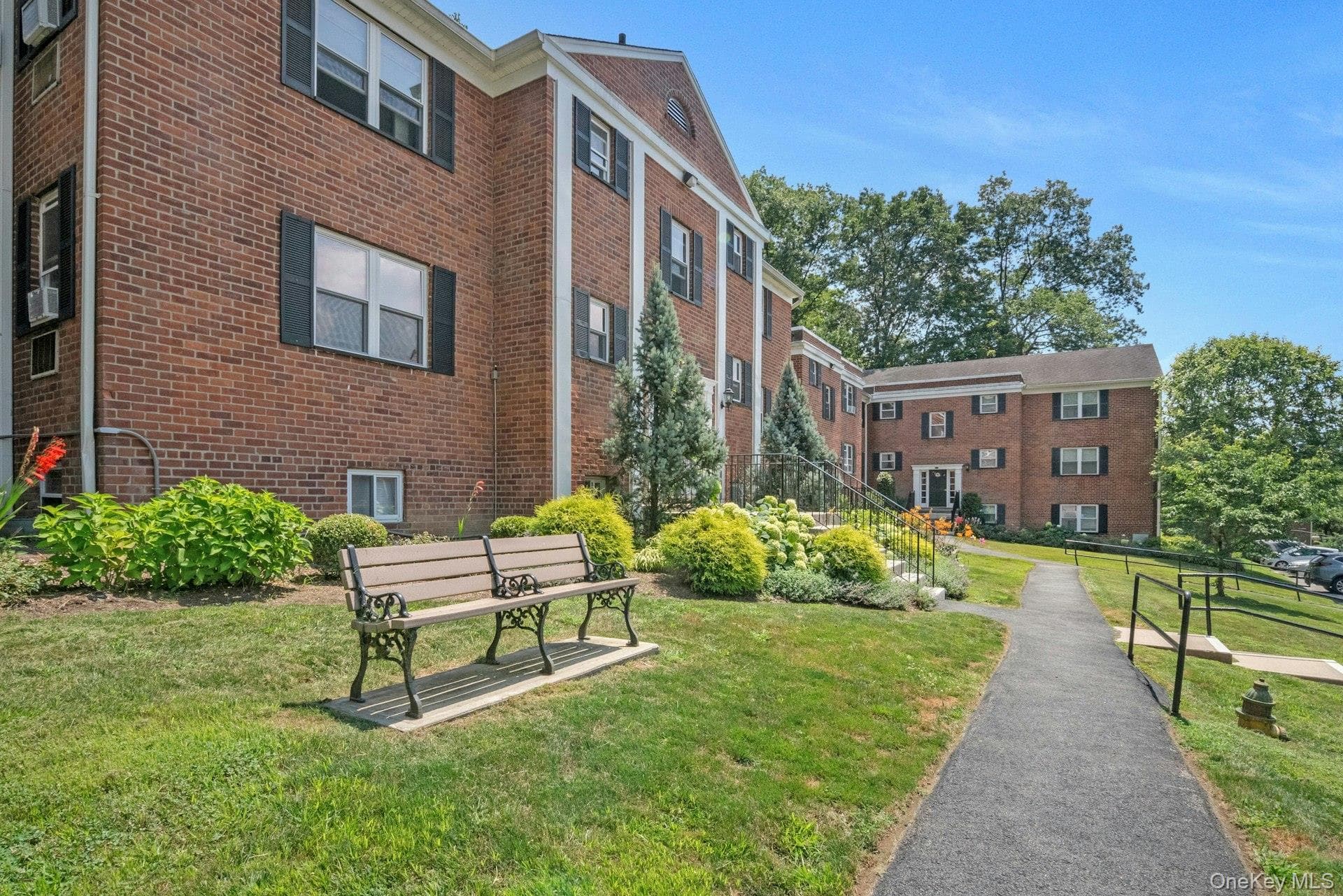 129-3 S Highland Avenue Unit: A2 thumbnail 3