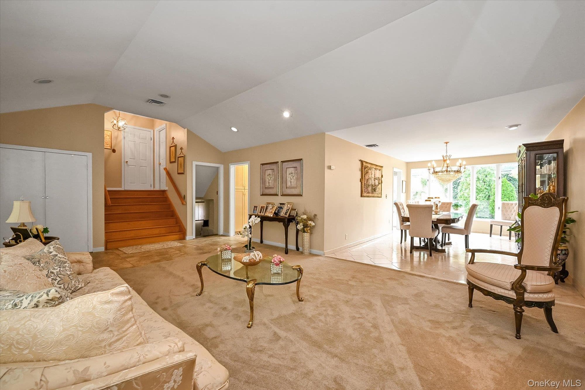222-44 Garland Drive thumbnail 8
