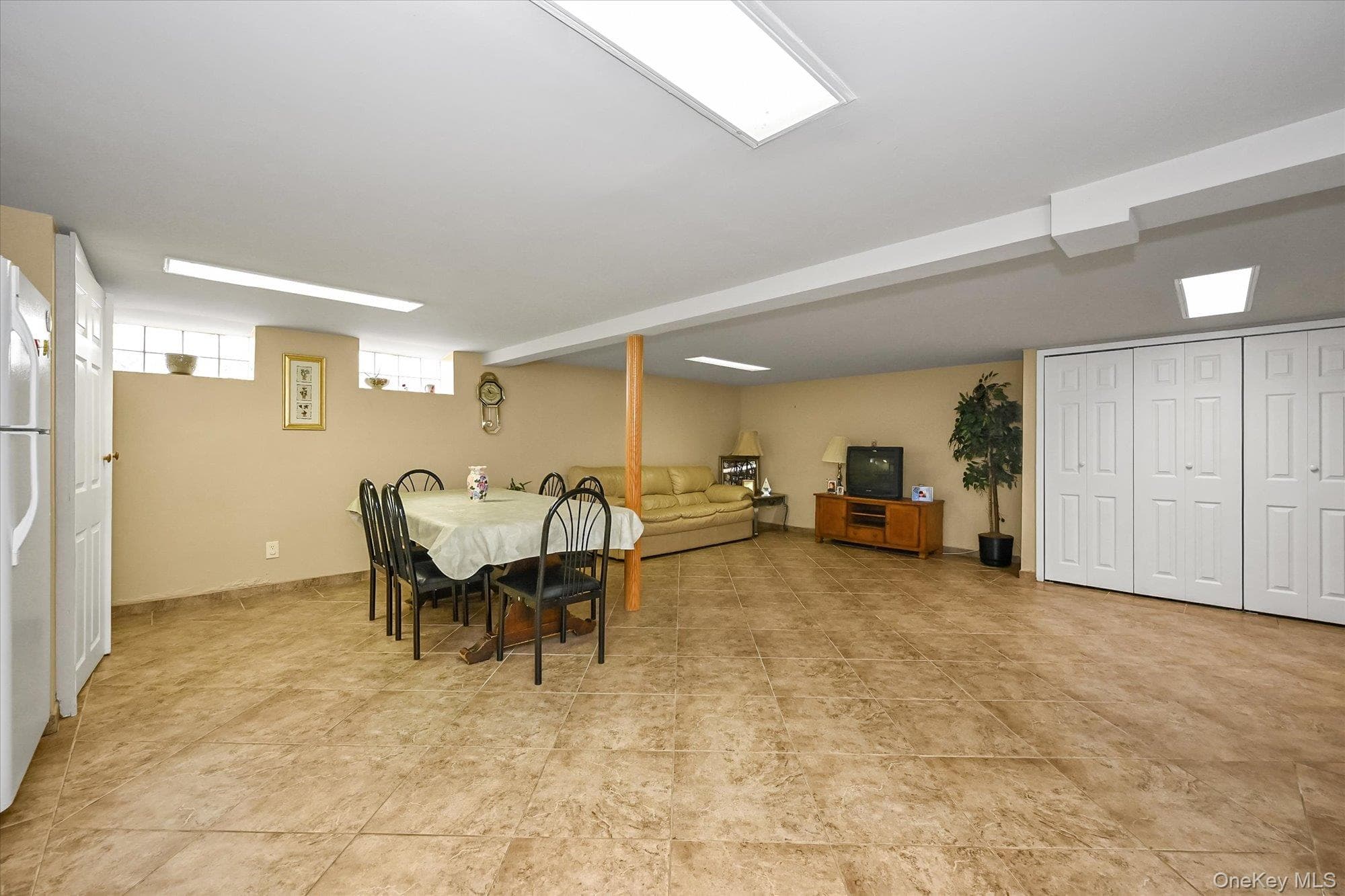 222-44 Garland Drive thumbnail 18