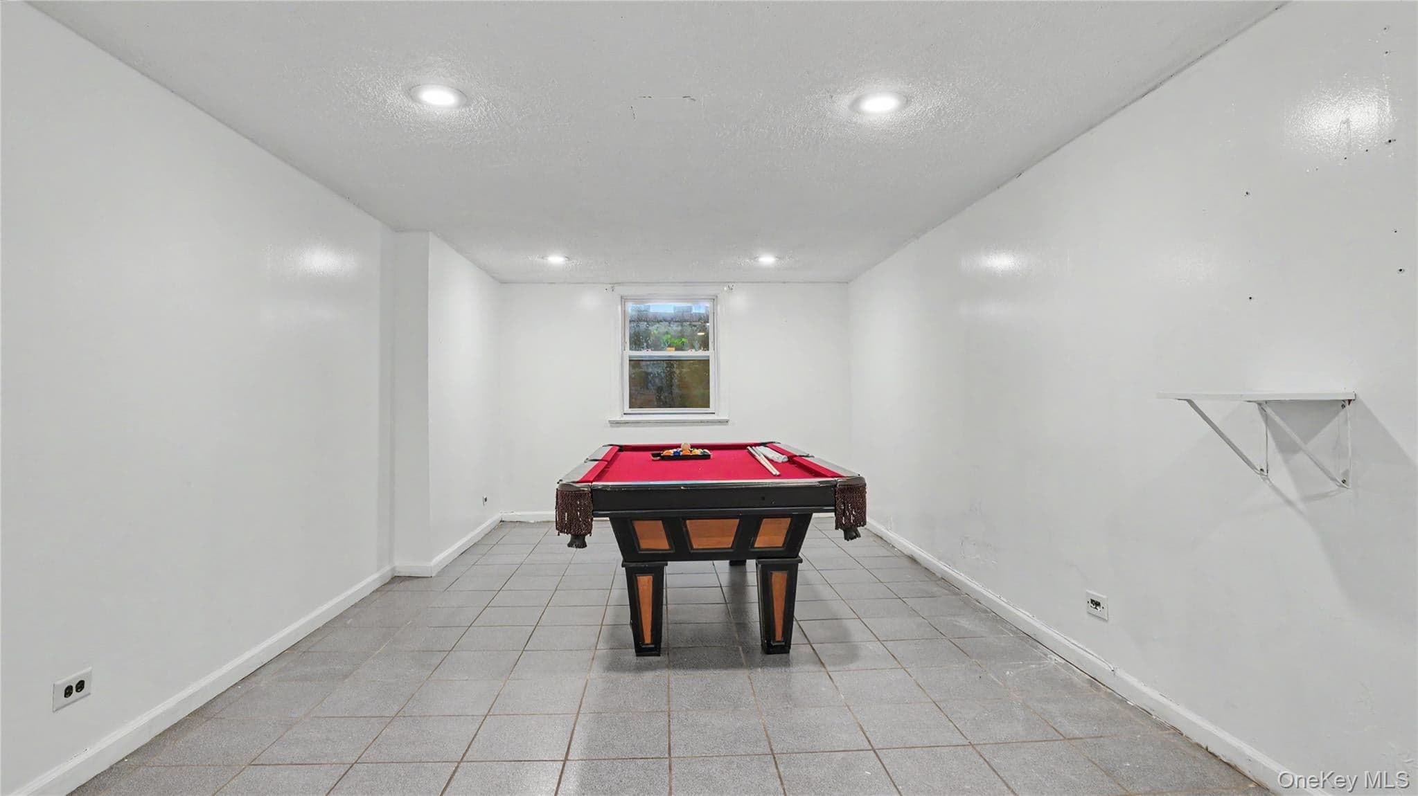 370 Summit Avenue thumbnail 23