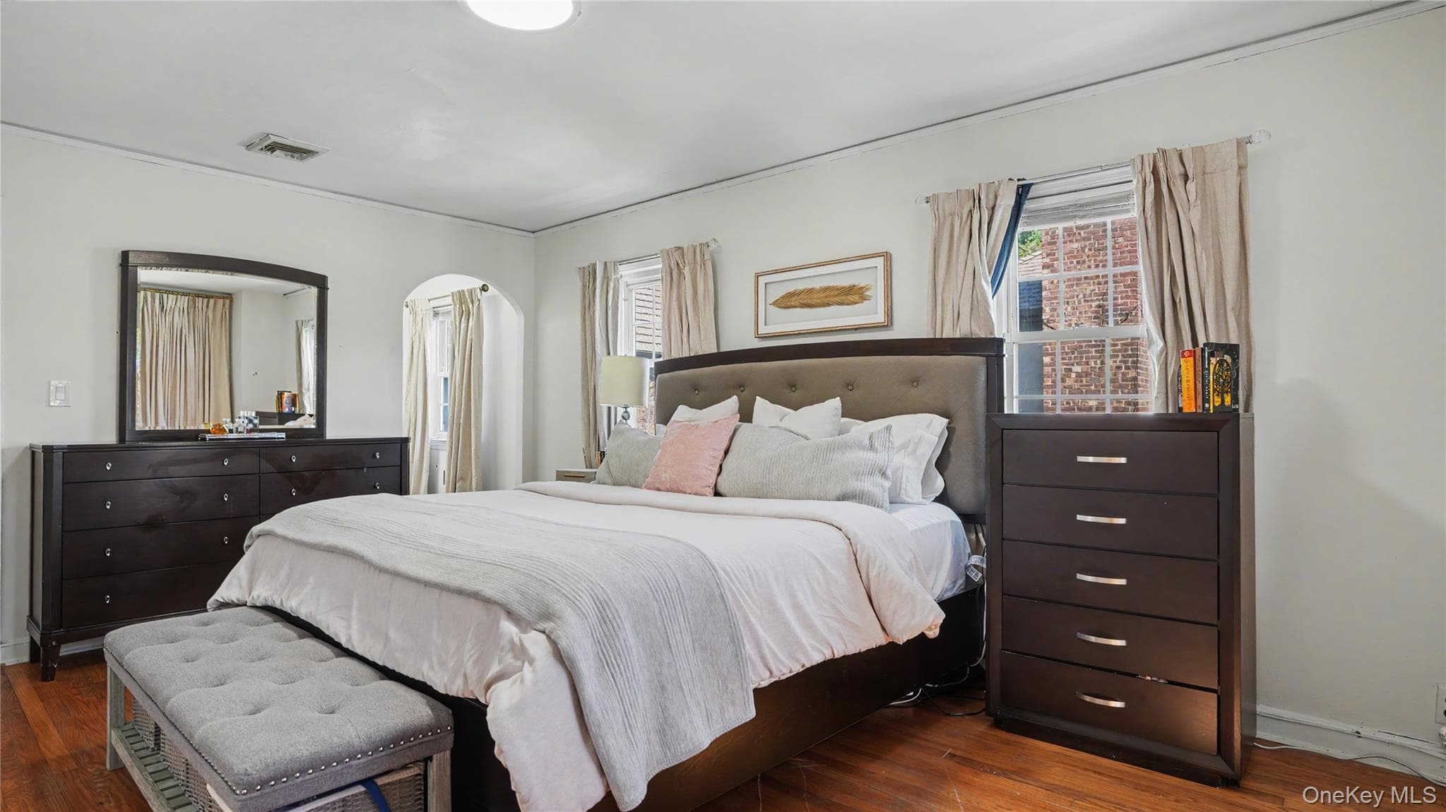 370 Summit Avenue thumbnail 13
