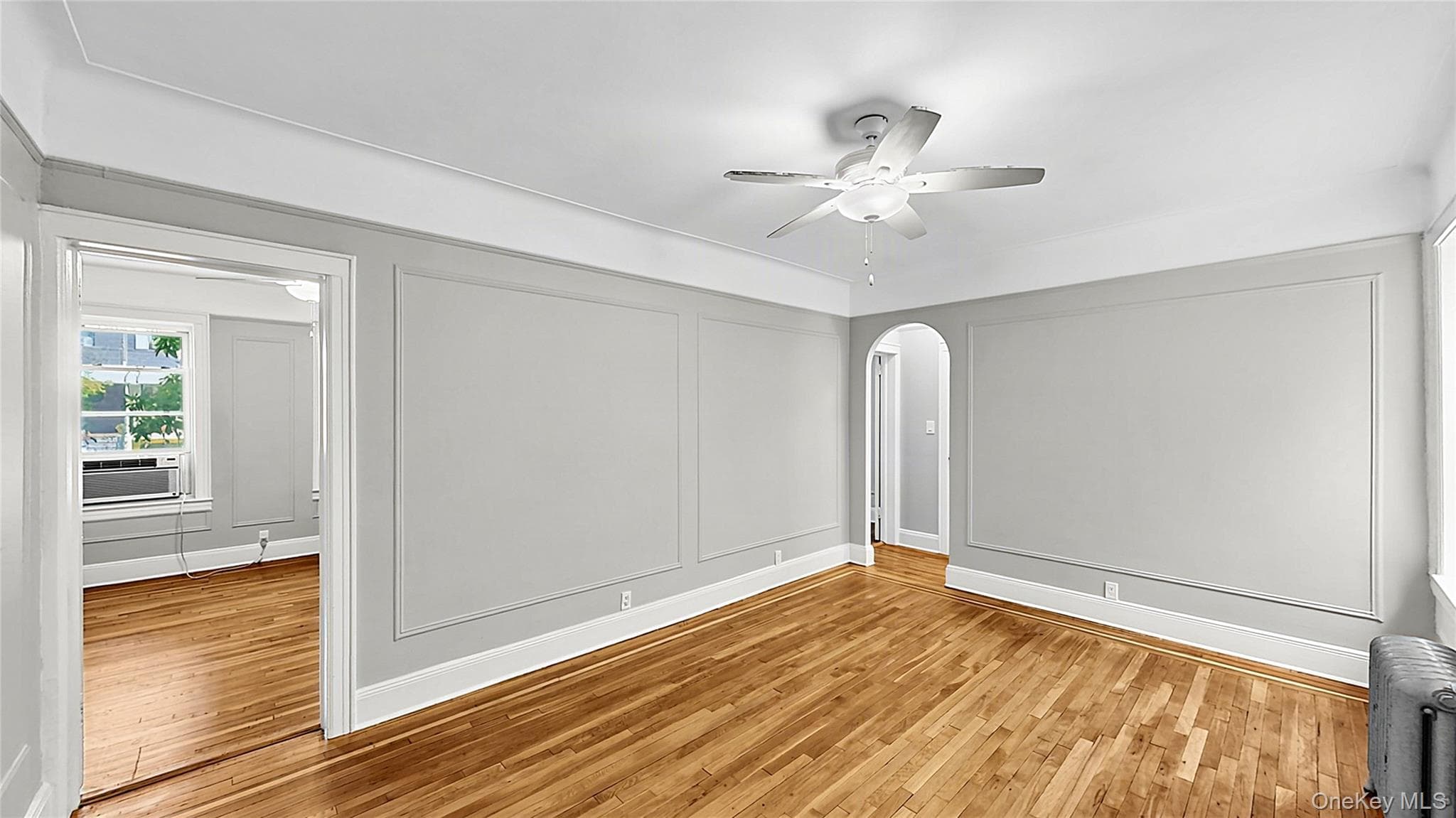 45-14 43rd Street Unit: 1E thumbnail 3