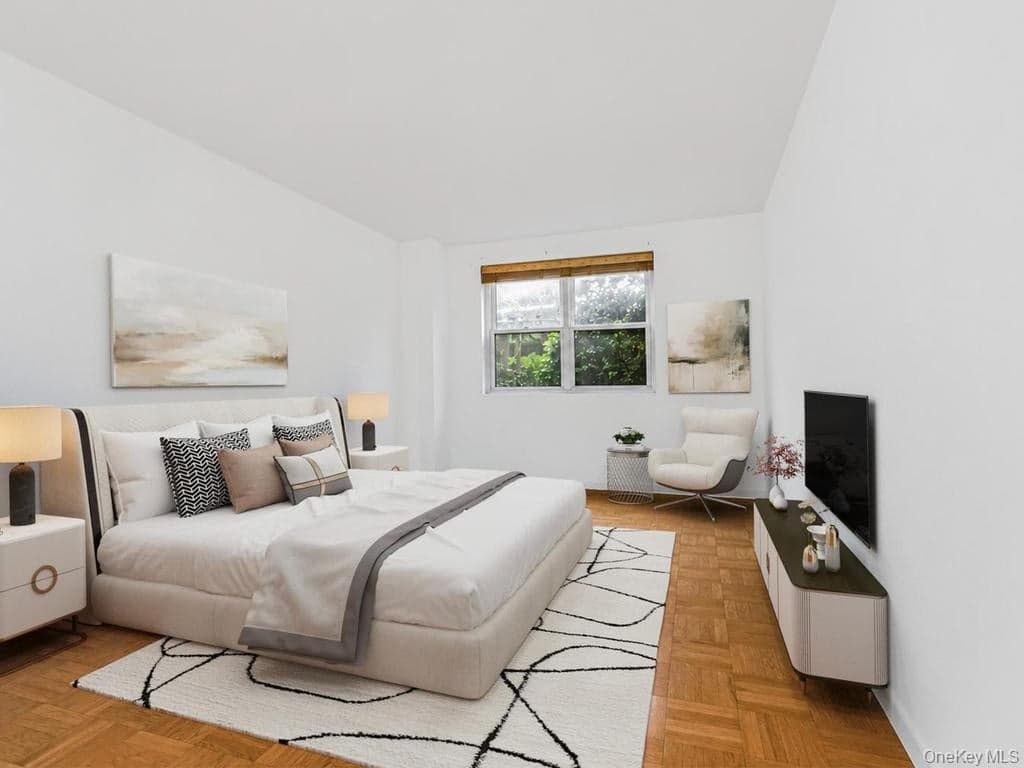 2500 Johnson Avenue Unit: 1L thumbnail 9