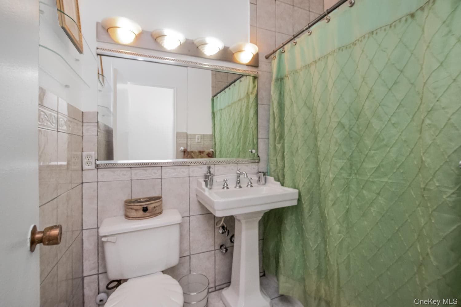 2500 Johnson Avenue Unit: 1L thumbnail 10