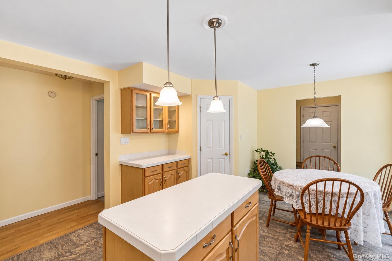 1407 Middle Road Unit: 245 thumbnail 6