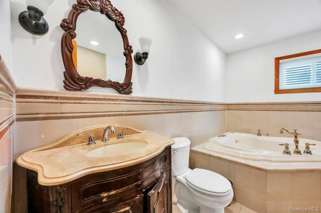 3263 Milburn Avenue thumbnail 5