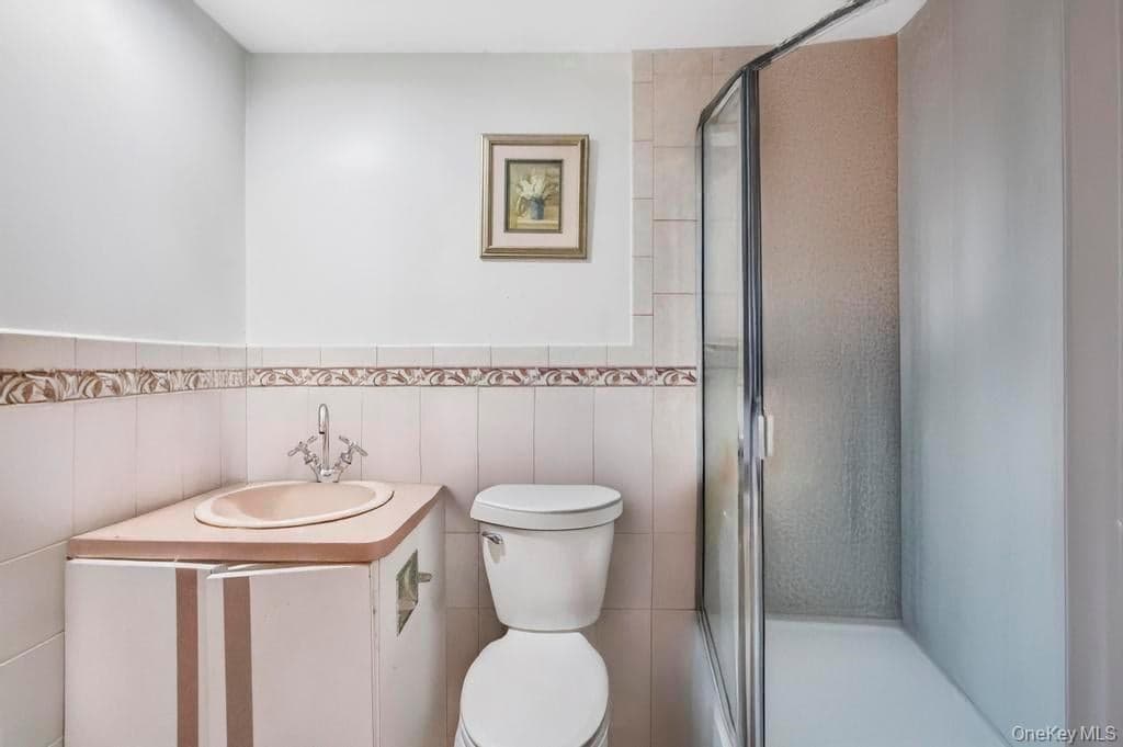 3263 Milburn Avenue thumbnail 15
