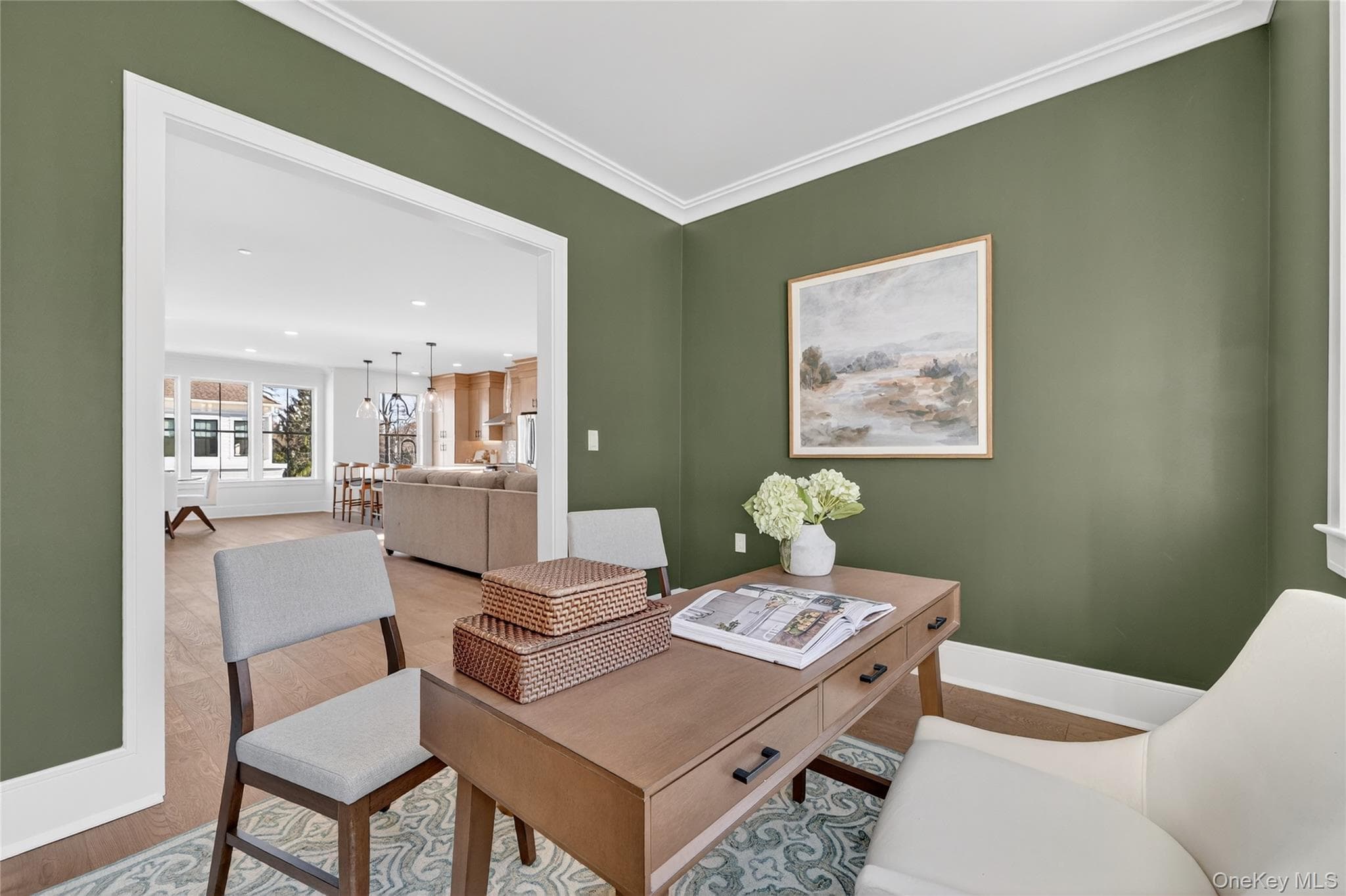 1815 Soundview Court thumbnail 11