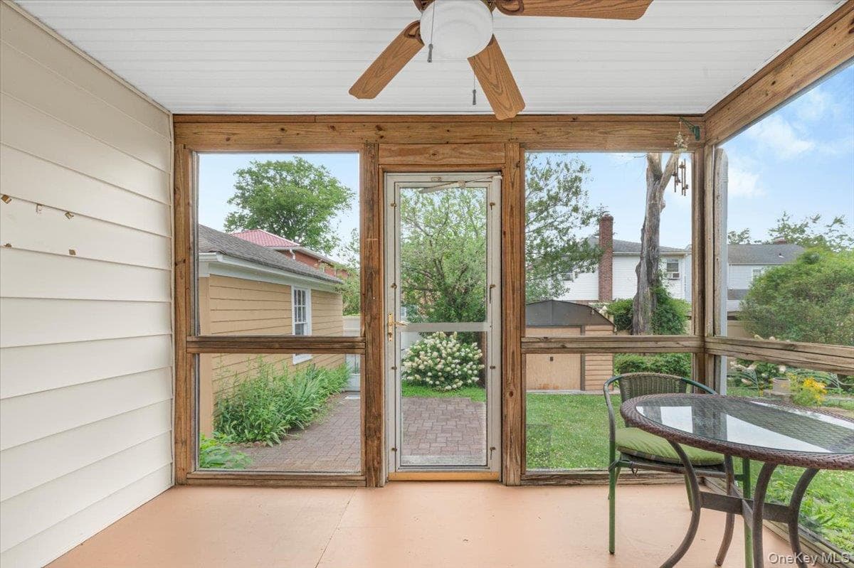 251-47 42nd Avenue thumbnail 29