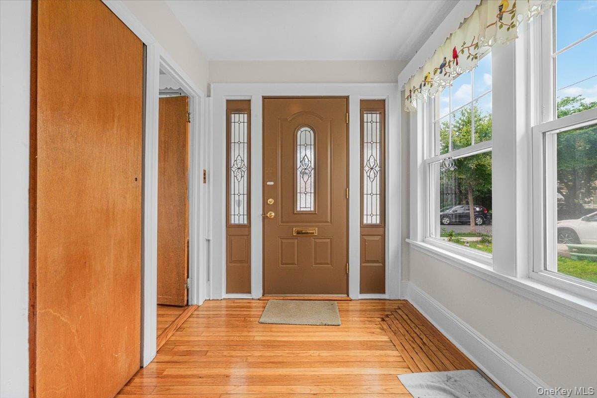 251-47 42nd Avenue thumbnail 6