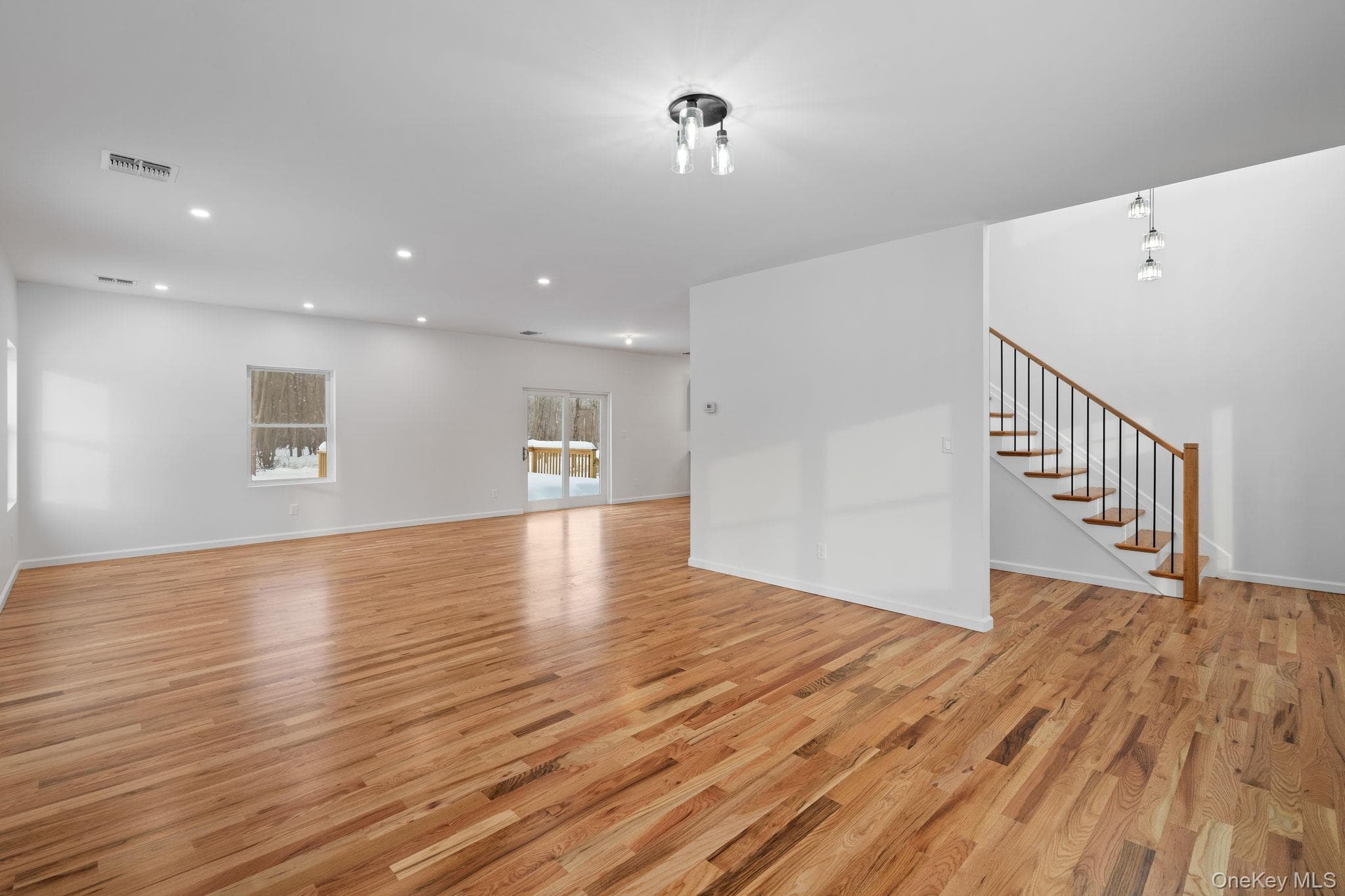 28 Northern Avenue thumbnail 14
