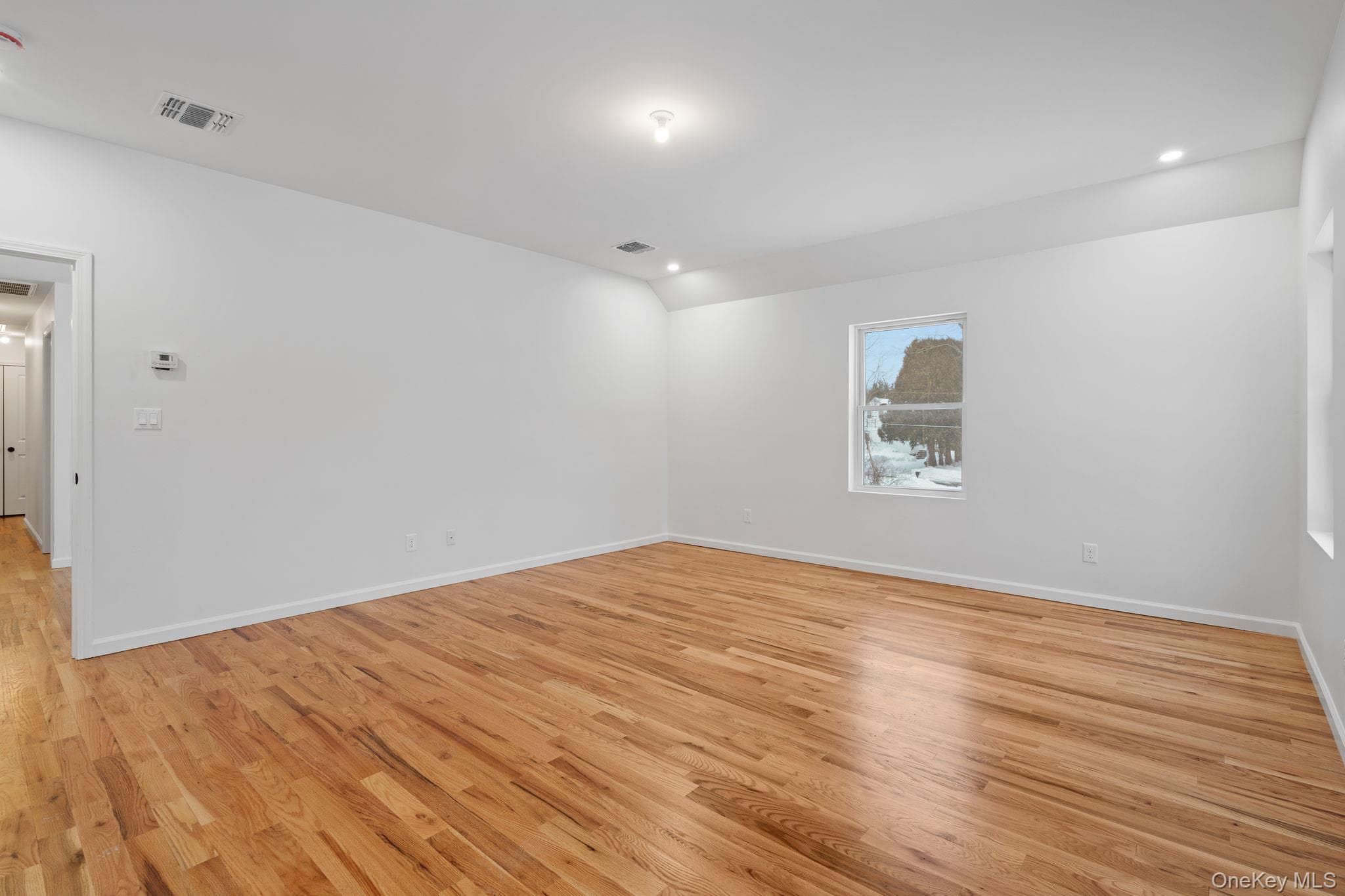 28 Northern Avenue thumbnail 18