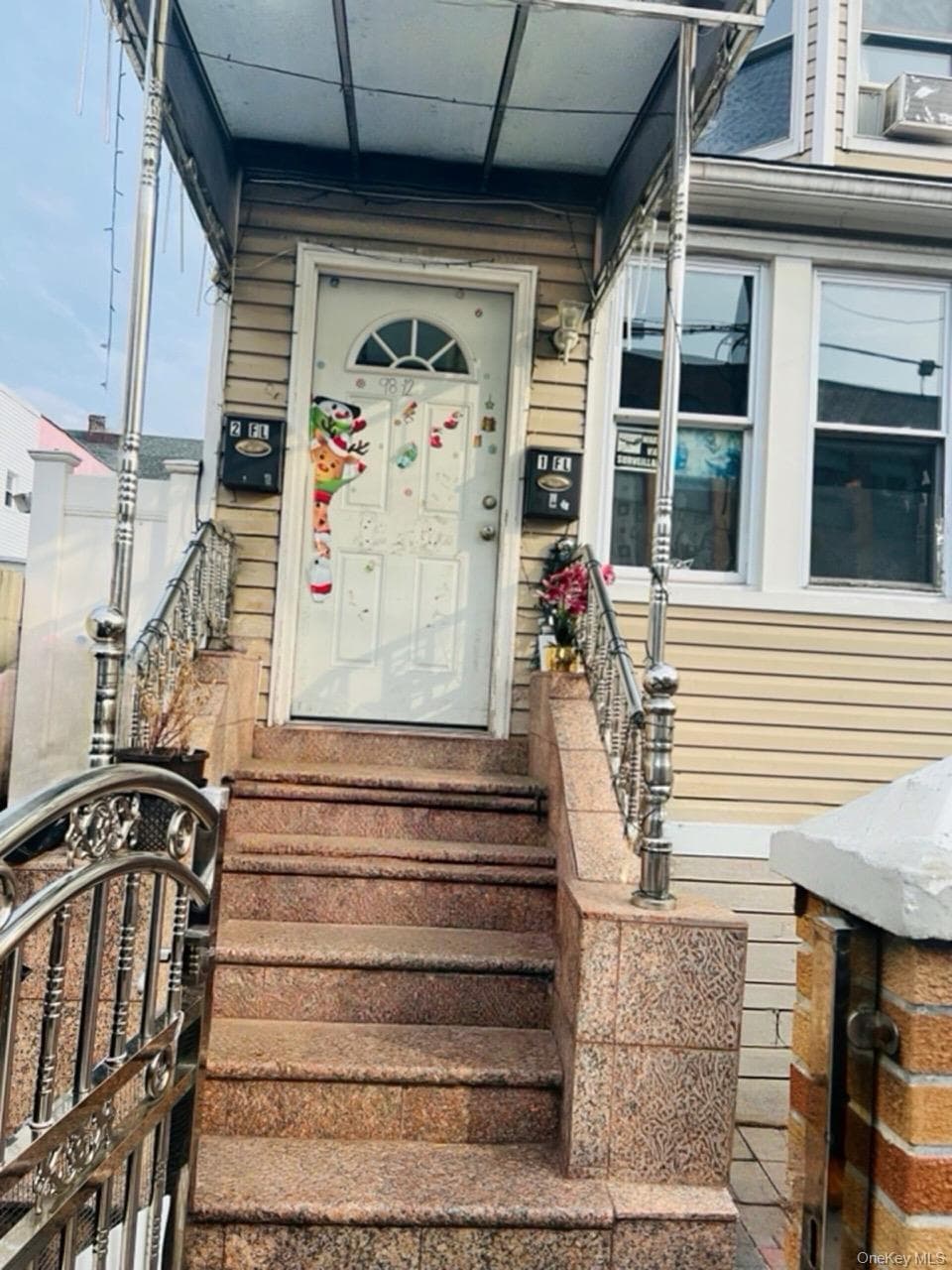 9812 38th Avenue thumbnail 2