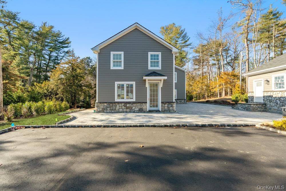 89 Mill River Road thumbnail 28