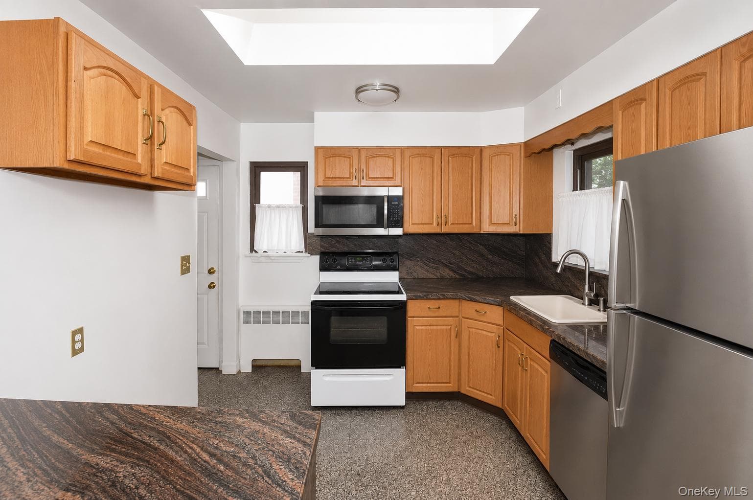 792 Bauer Street thumbnail 13