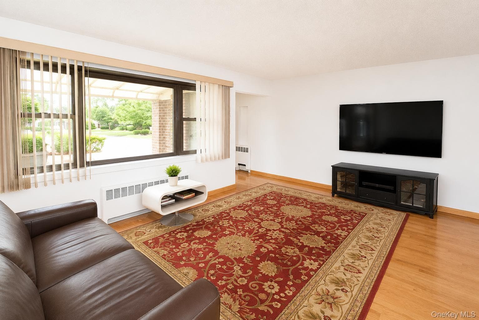 792 Bauer Street thumbnail 3