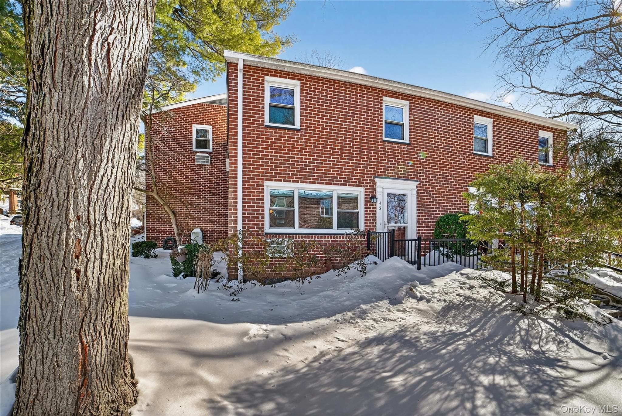 42 Charter Circle Unit: 42, Ossining