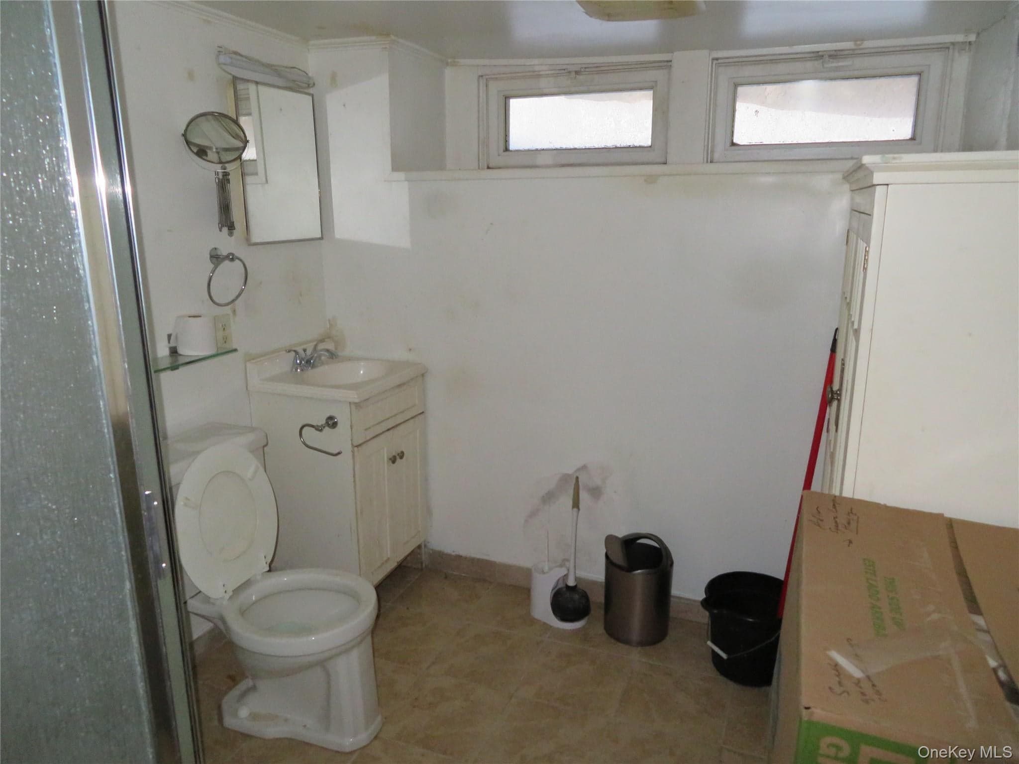 125 Hudson Terrace thumbnail 7
