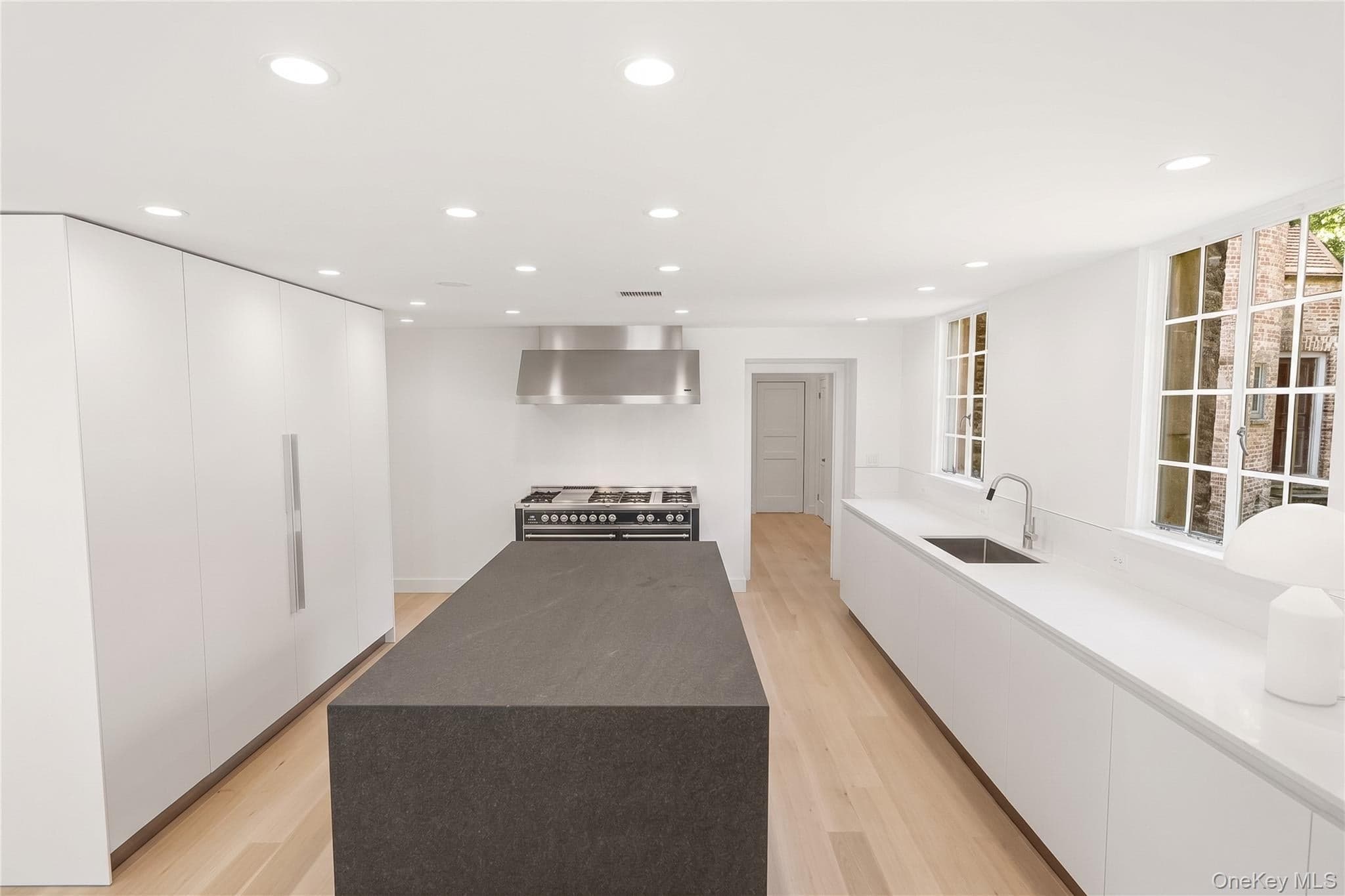 3 White Hill Road thumbnail 11