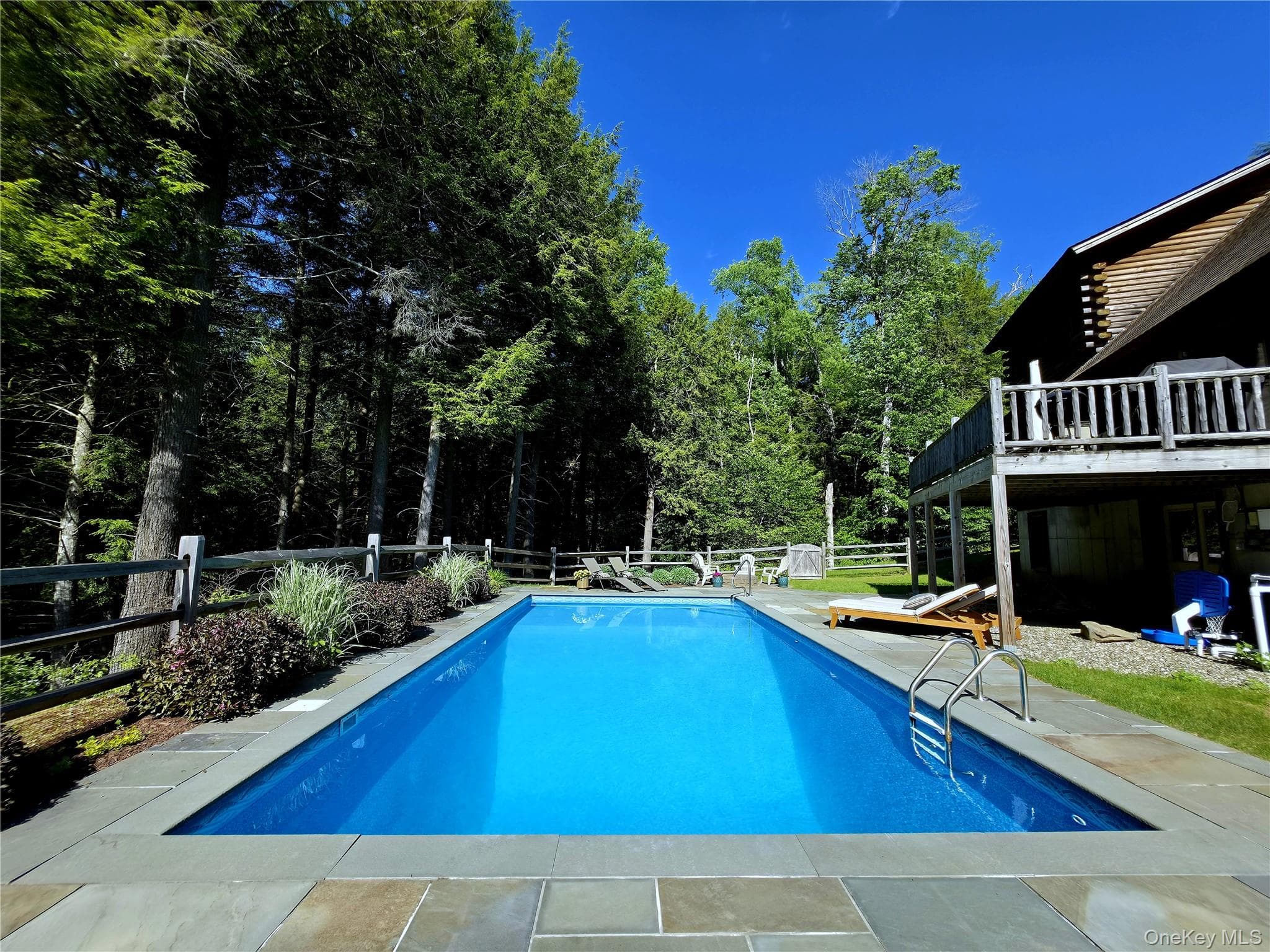 108 Eagles Ridge Way thumbnail 20