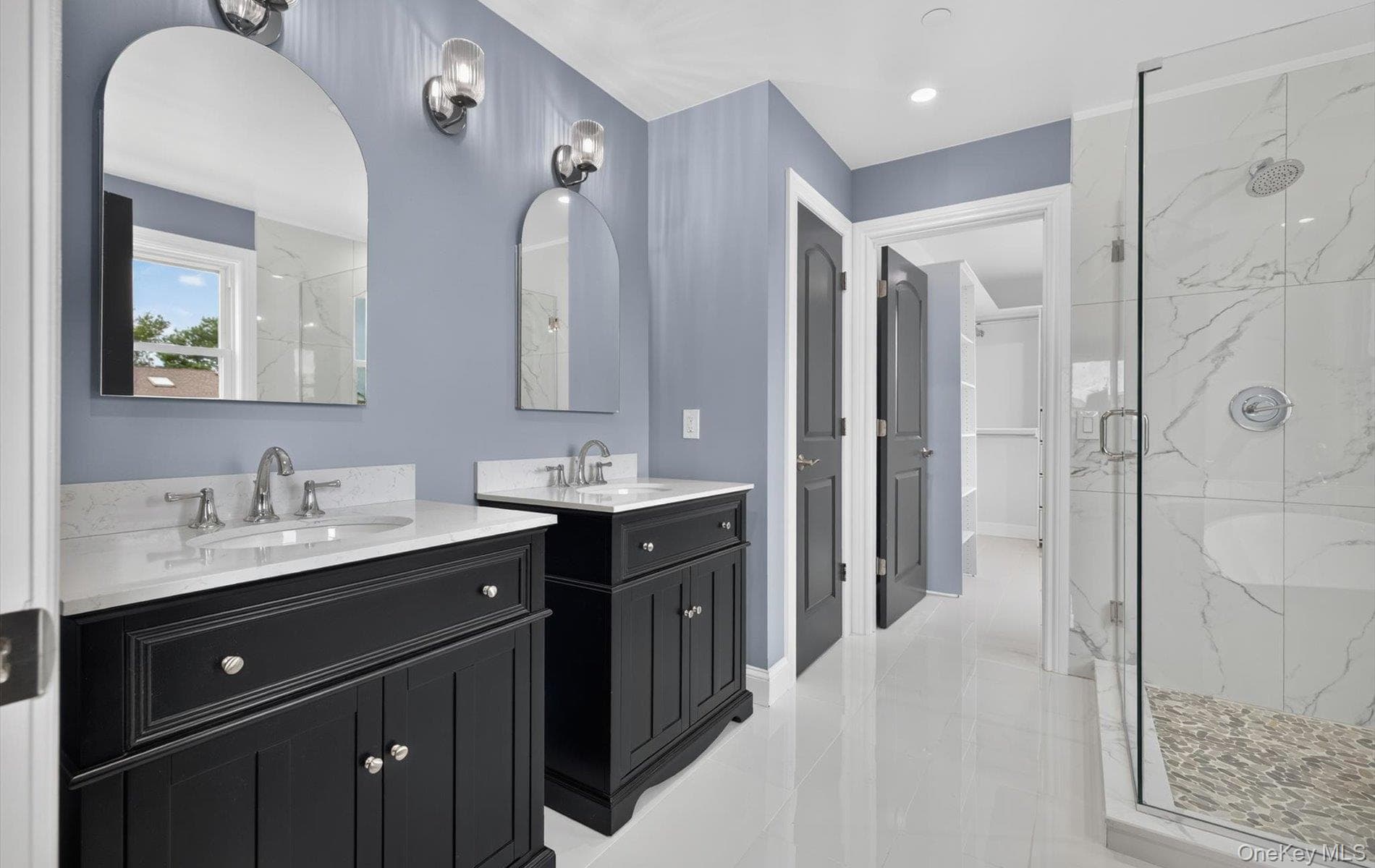 851 W Bay Drive thumbnail 25