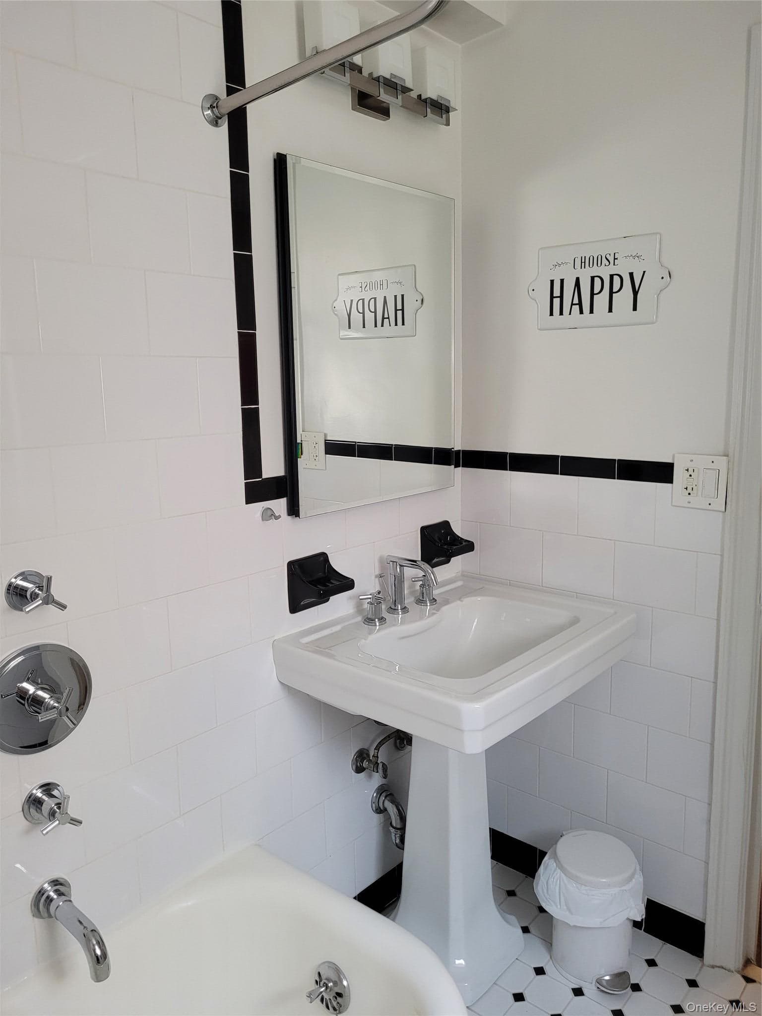 434 E 52 Street Unit: 9A thumbnail 13