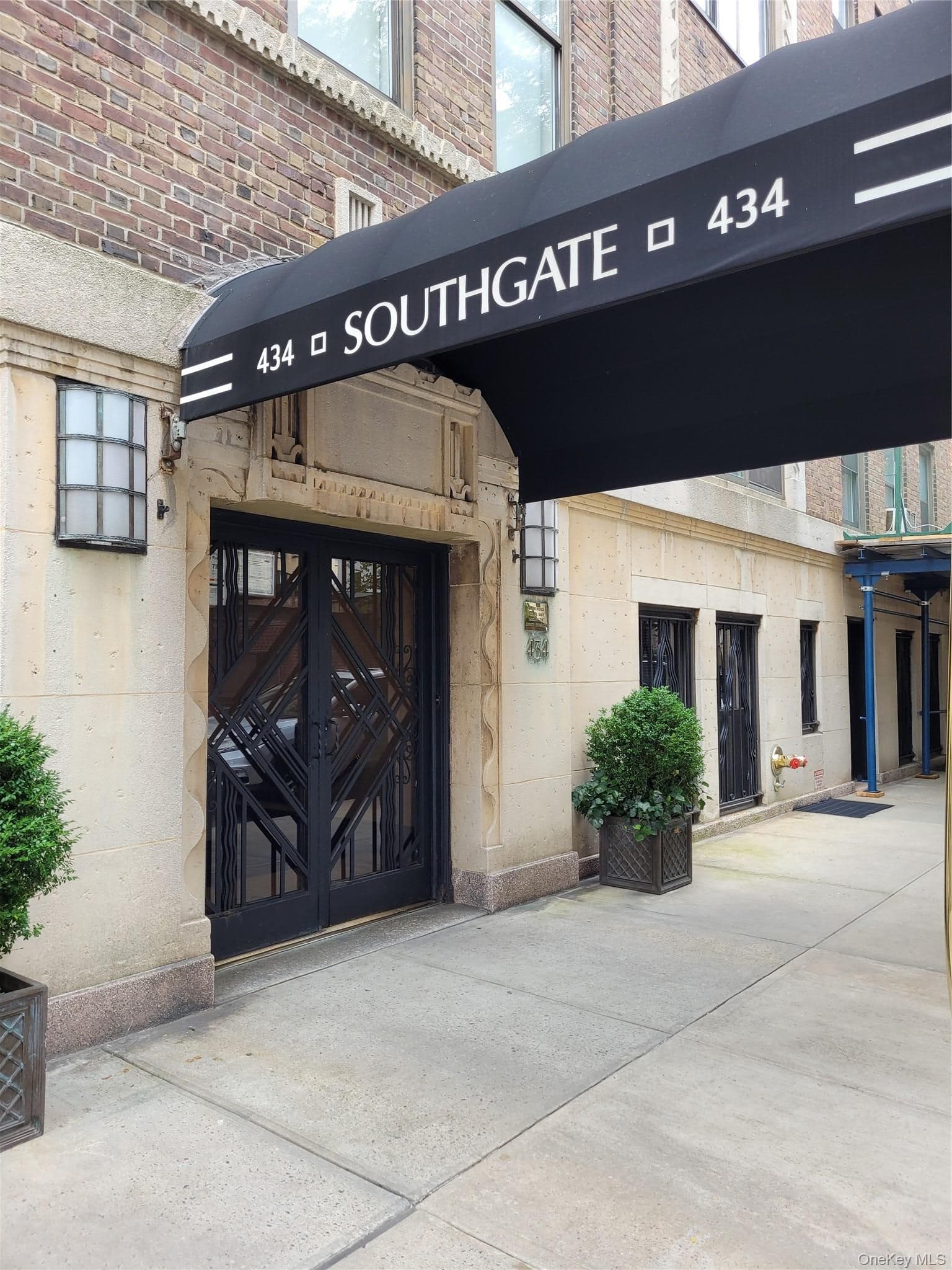 434 E 52 Street Unit: 9A, New York (manhattan)
