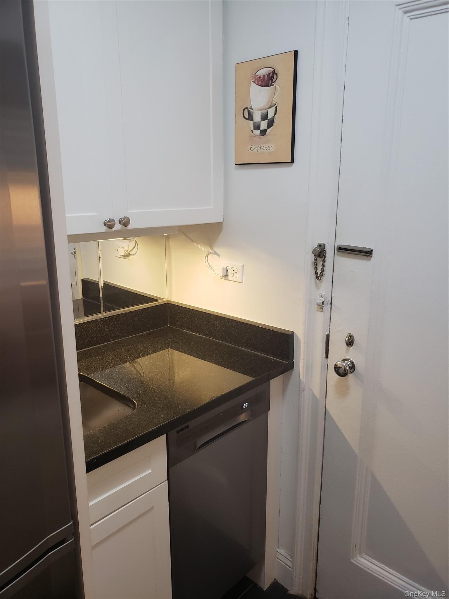 434 E 52 Street Unit: 9A thumbnail 11