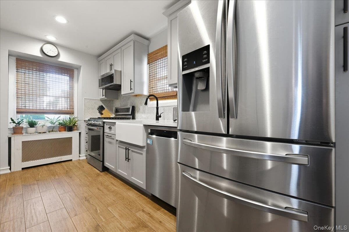 710 Premier Boulevard thumbnail 12