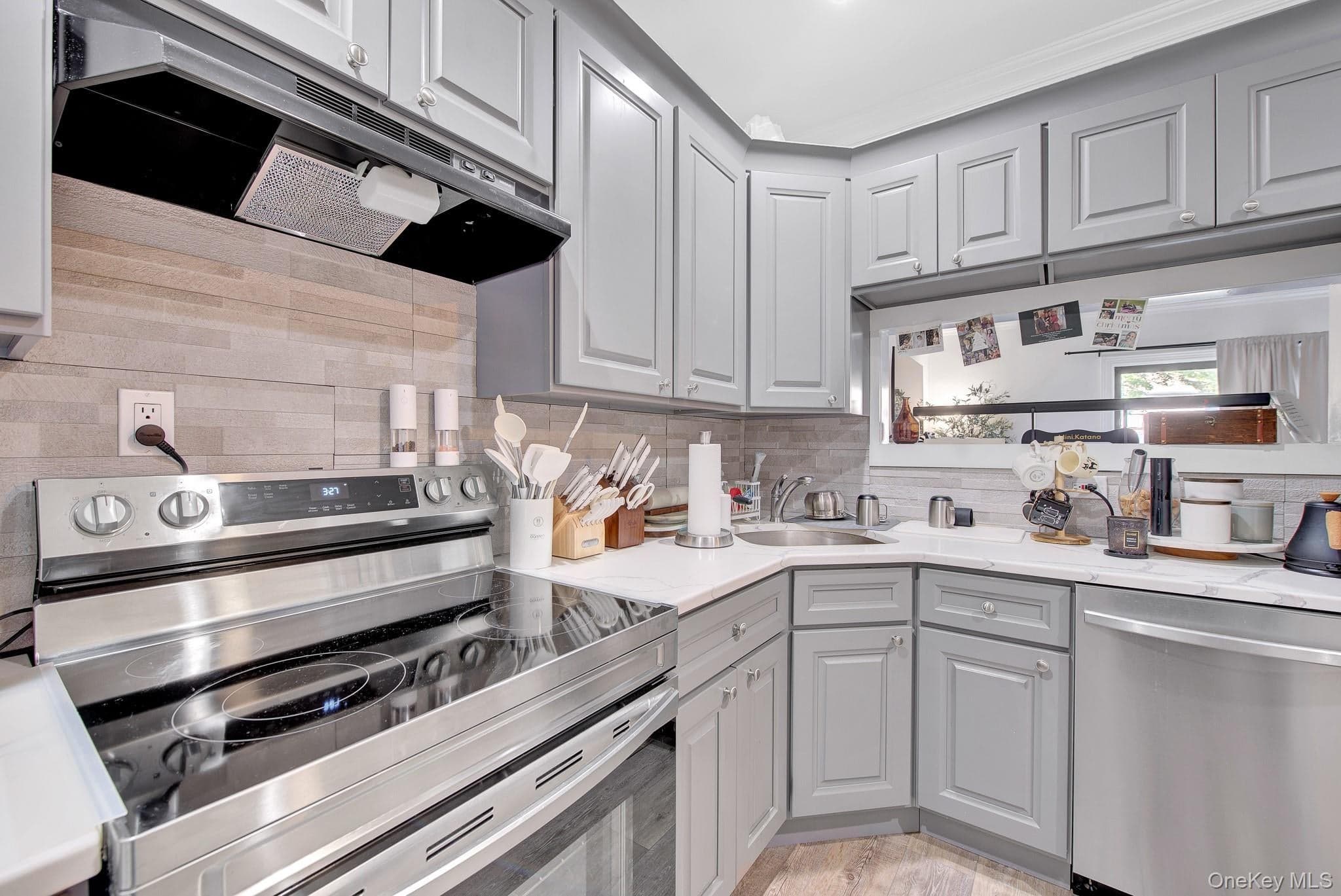 100 Daly Blvd BLVD Unit: 2815 thumbnail 9