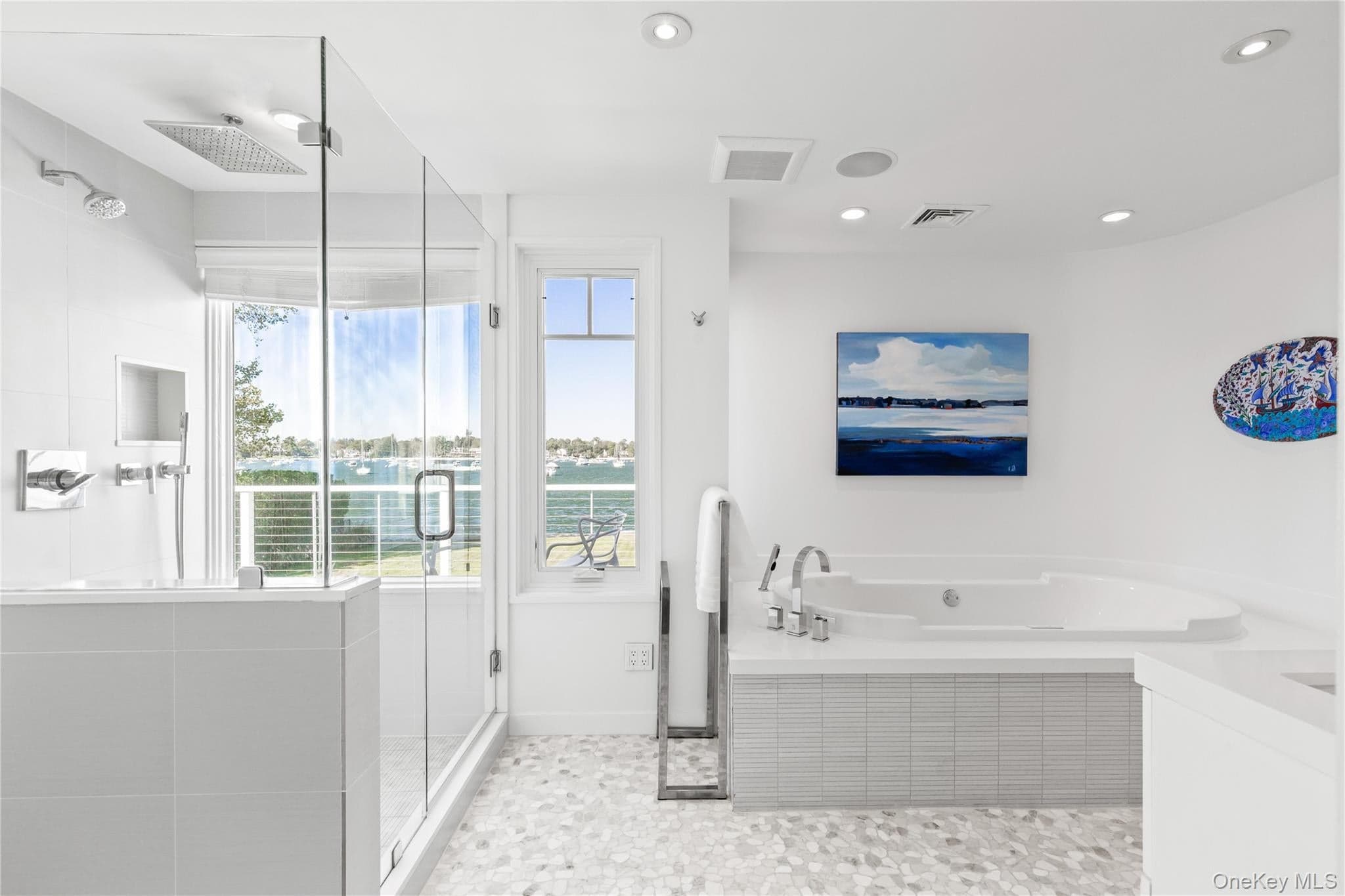 1357 Flagler Drive thumbnail 22