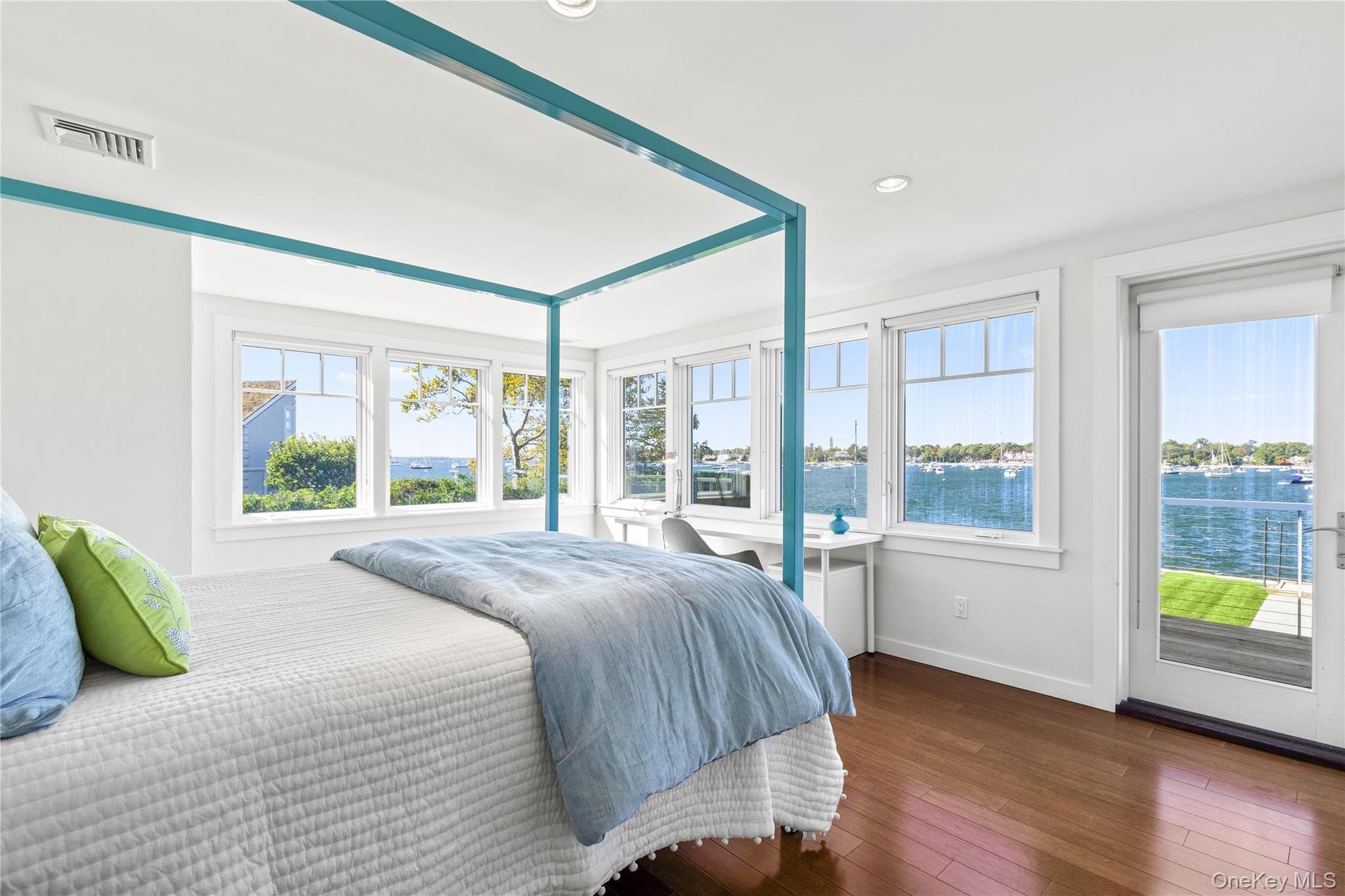 1357 Flagler Drive thumbnail 24
