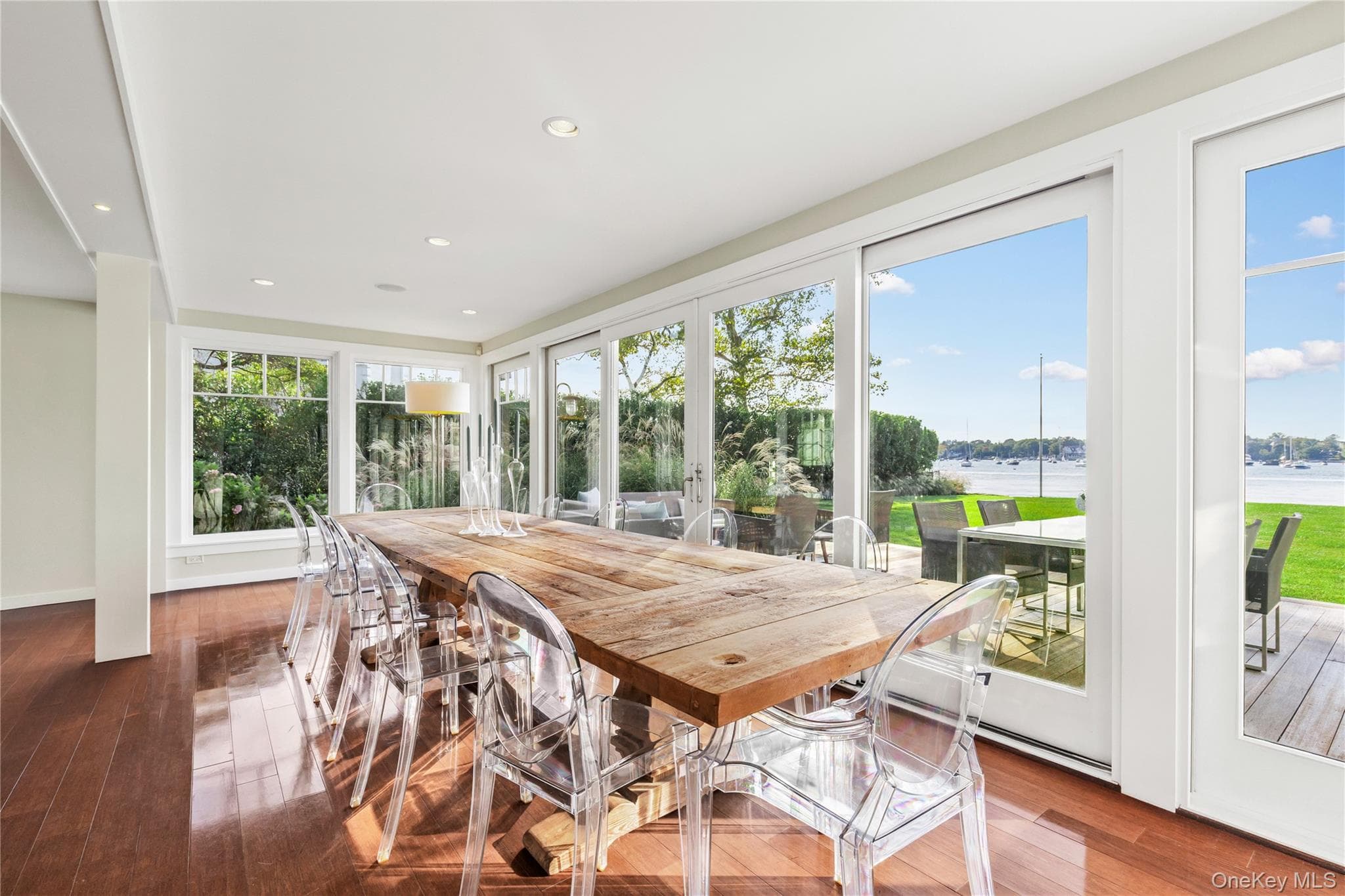 1357 Flagler Drive thumbnail 9
