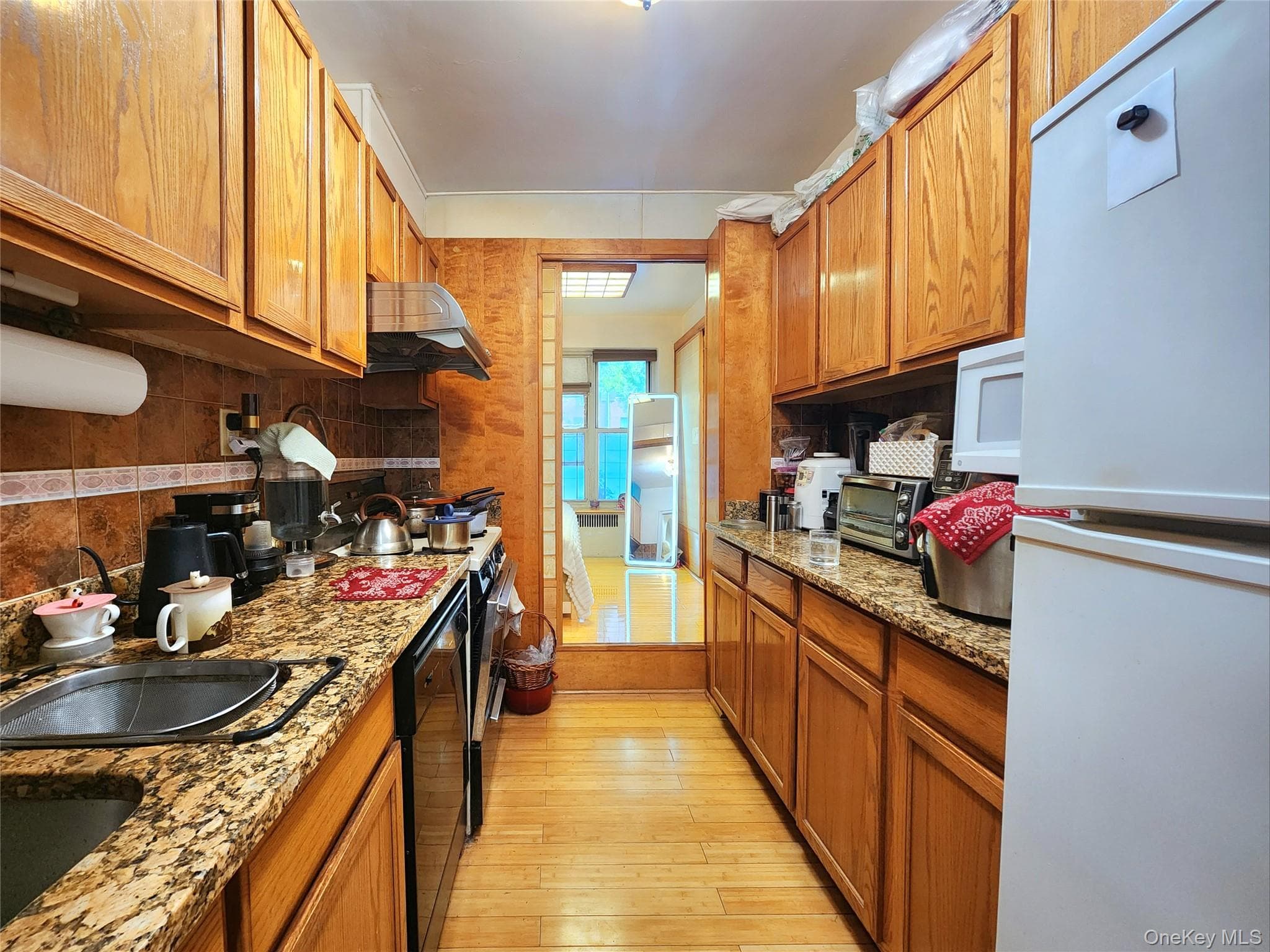 143-07 Sanford Avenue Unit: 1K thumbnail 18