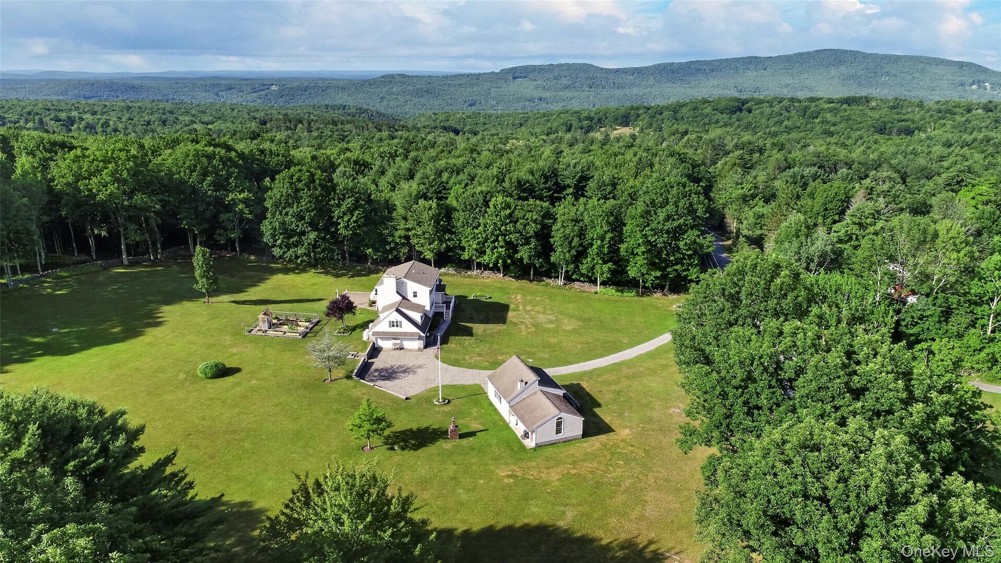 156 Lackawack Hill Road thumbnail 12