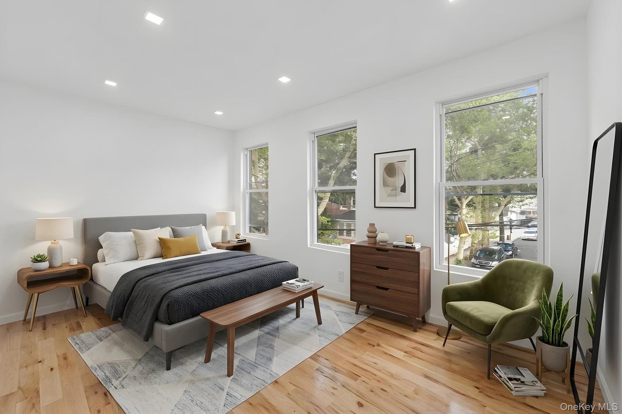 131-19 86th Road thumbnail 5