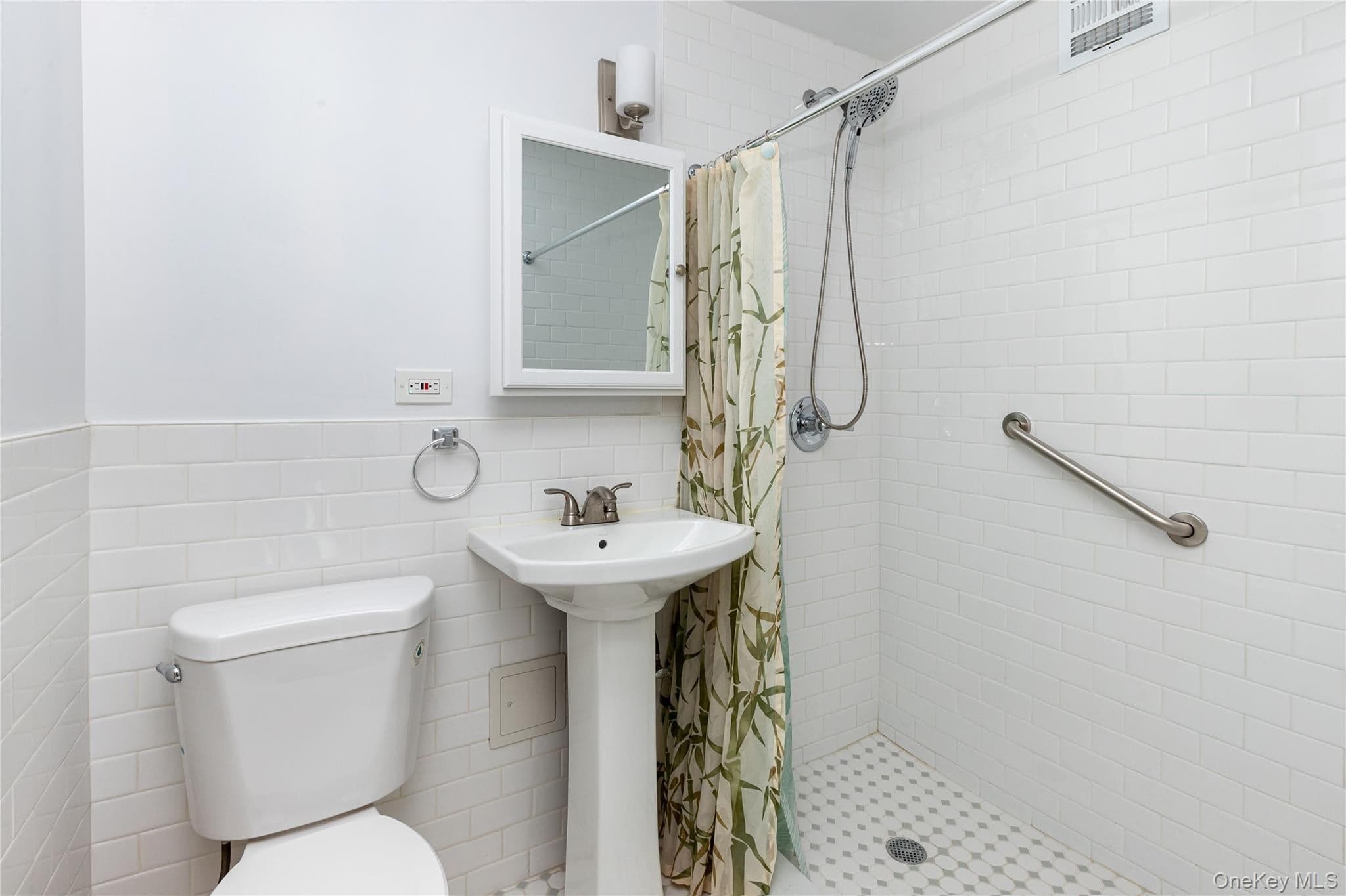 3215 Arlington Avenue Unit: 2A thumbnail 10