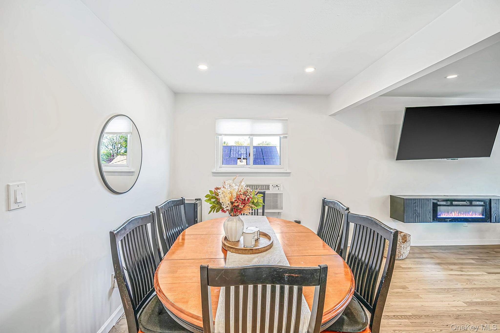 244 Baylawn Avenue thumbnail 16