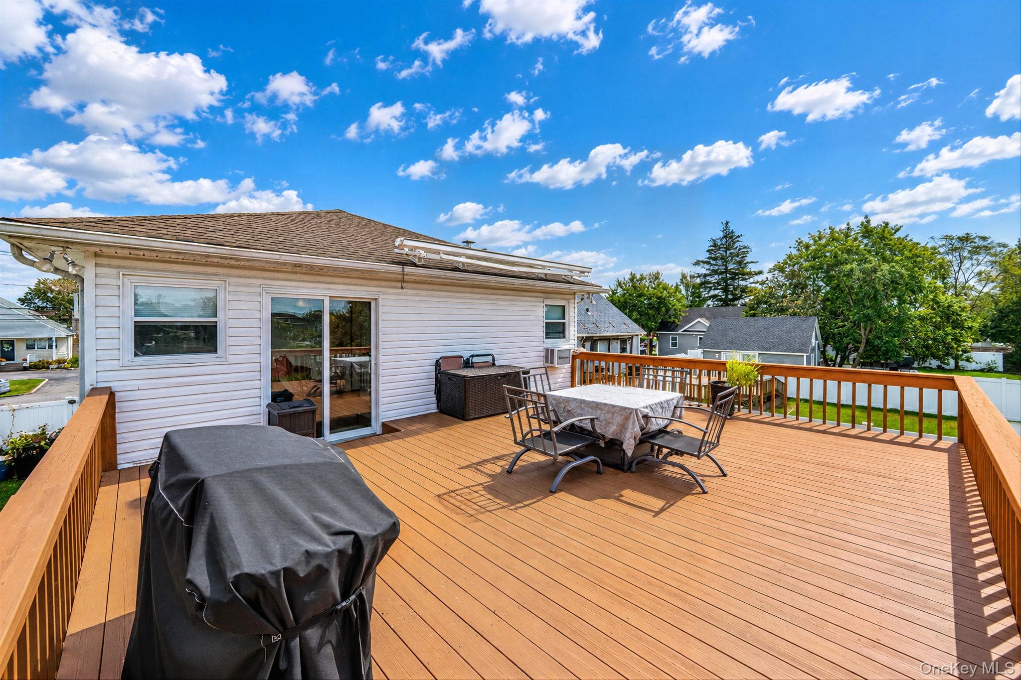 244 Baylawn Avenue thumbnail 11