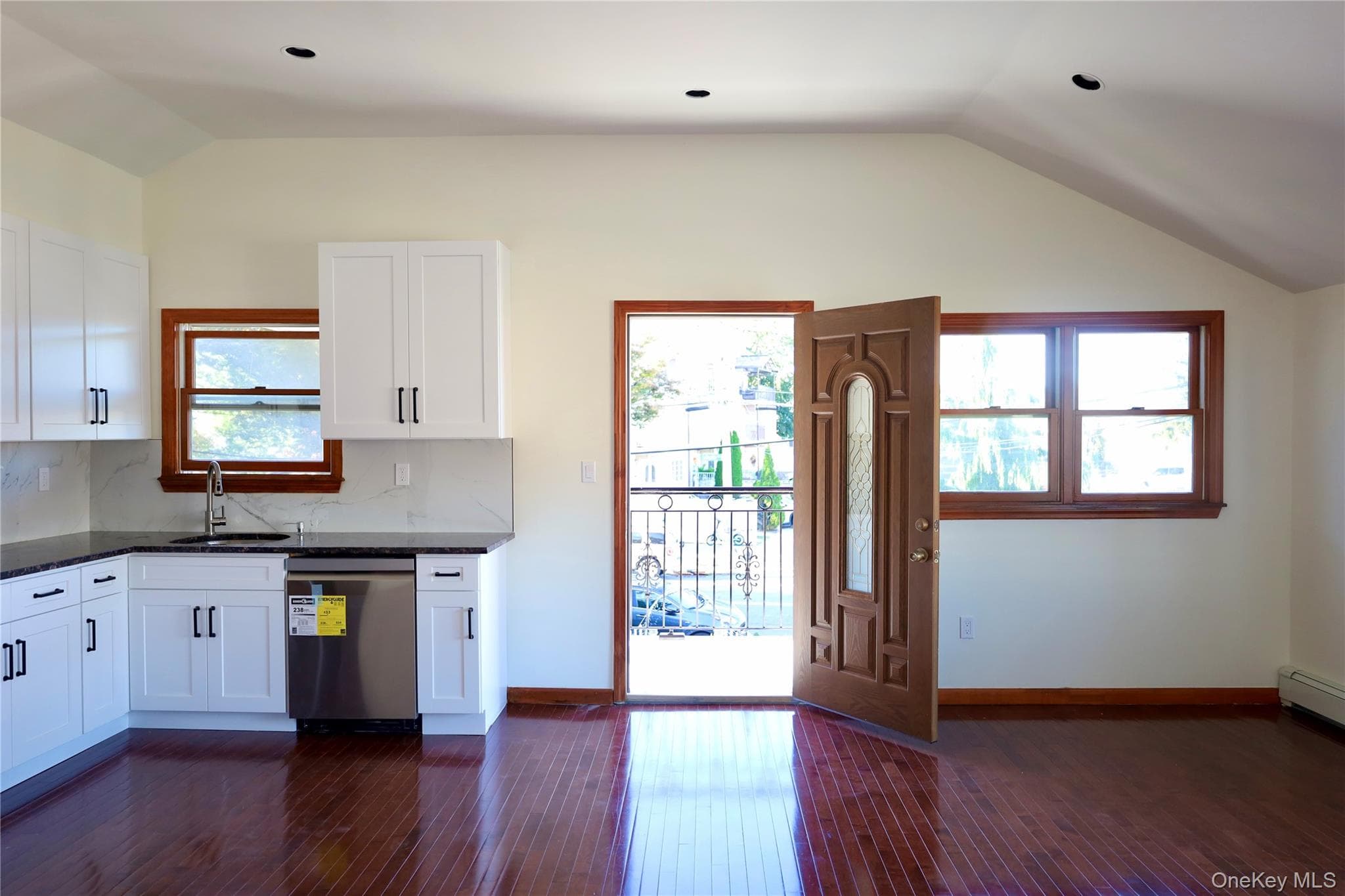 3270 Lafayette Avenue Unit: Floor 2 thumbnail 14