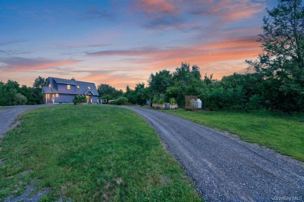 2640 State Route 203 Unit: Stop 1 photo 1