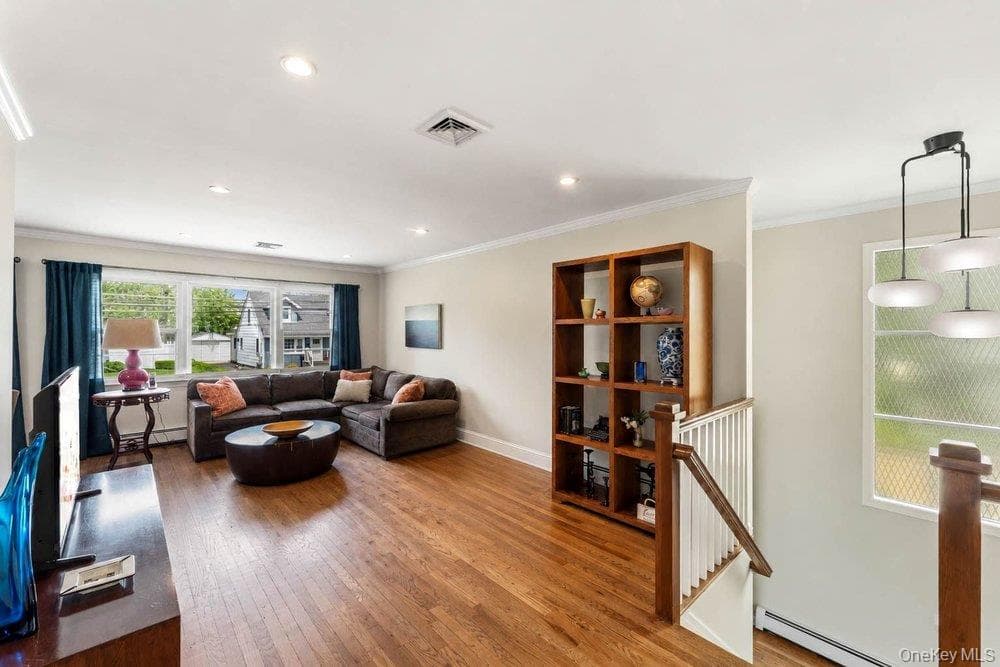 28 Satinwood Road thumbnail 4