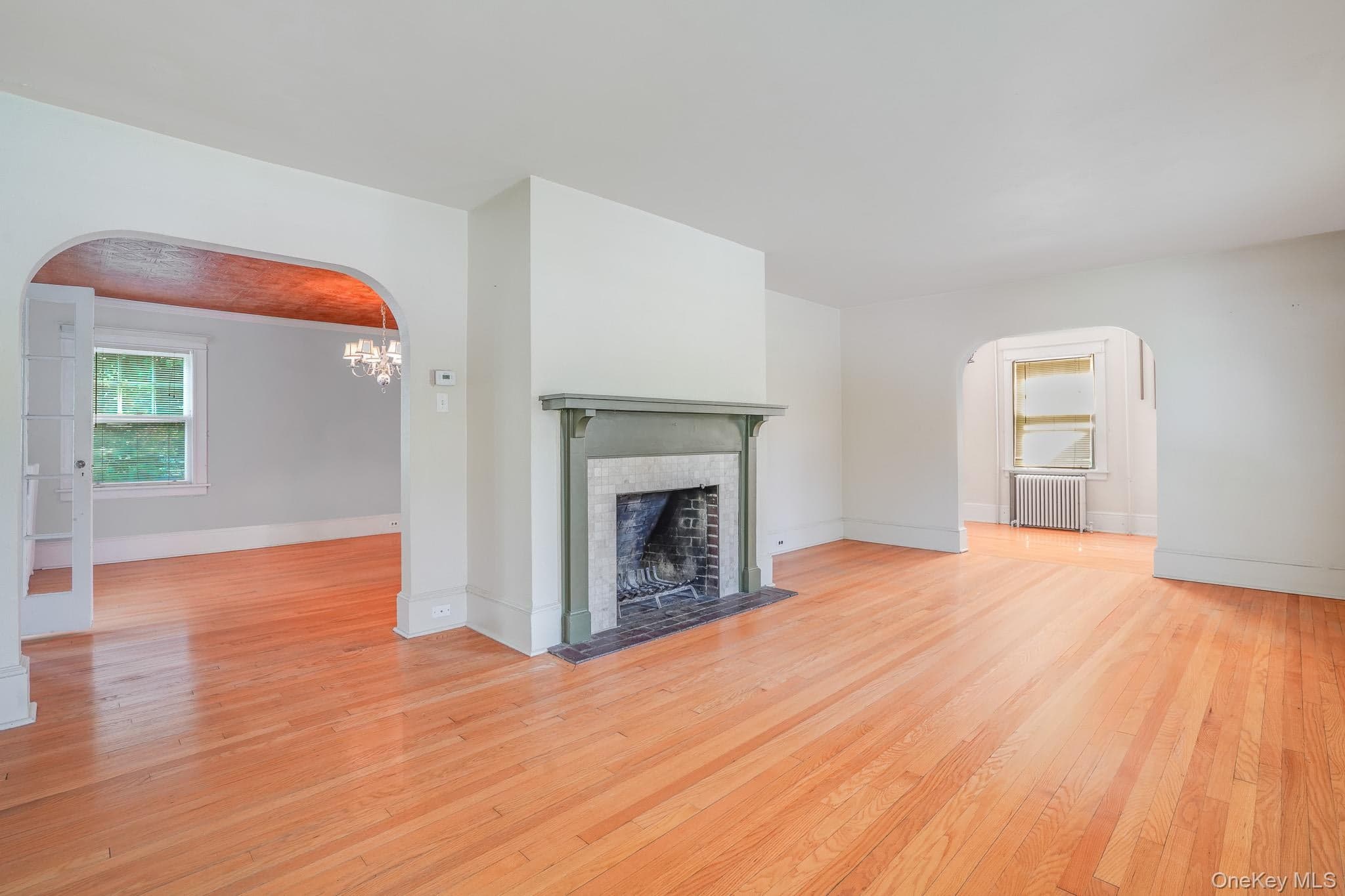 170 Hooker Avenue thumbnail 6